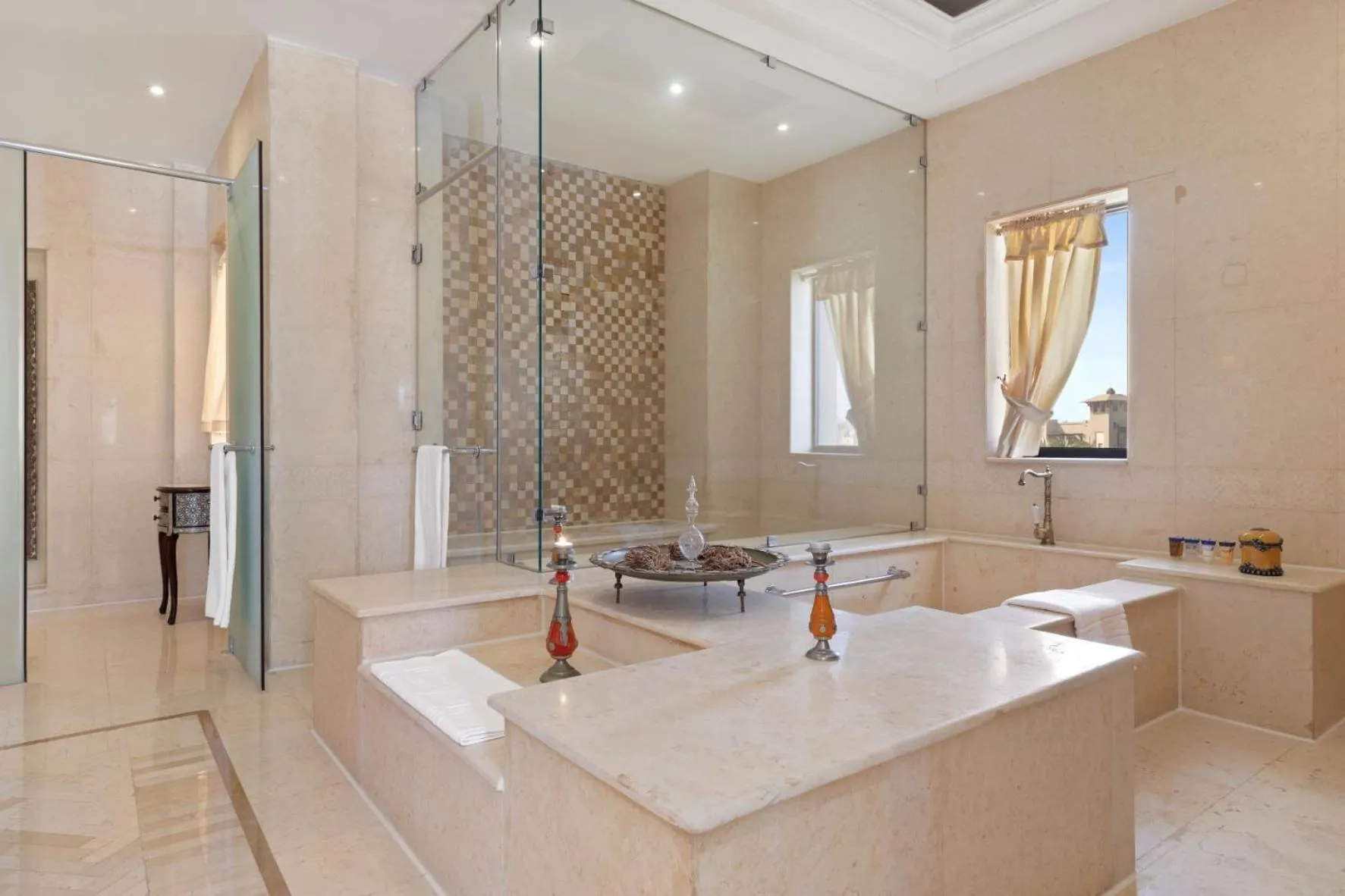 Bathroom in Pickalbatros The Palace Port Ghalib