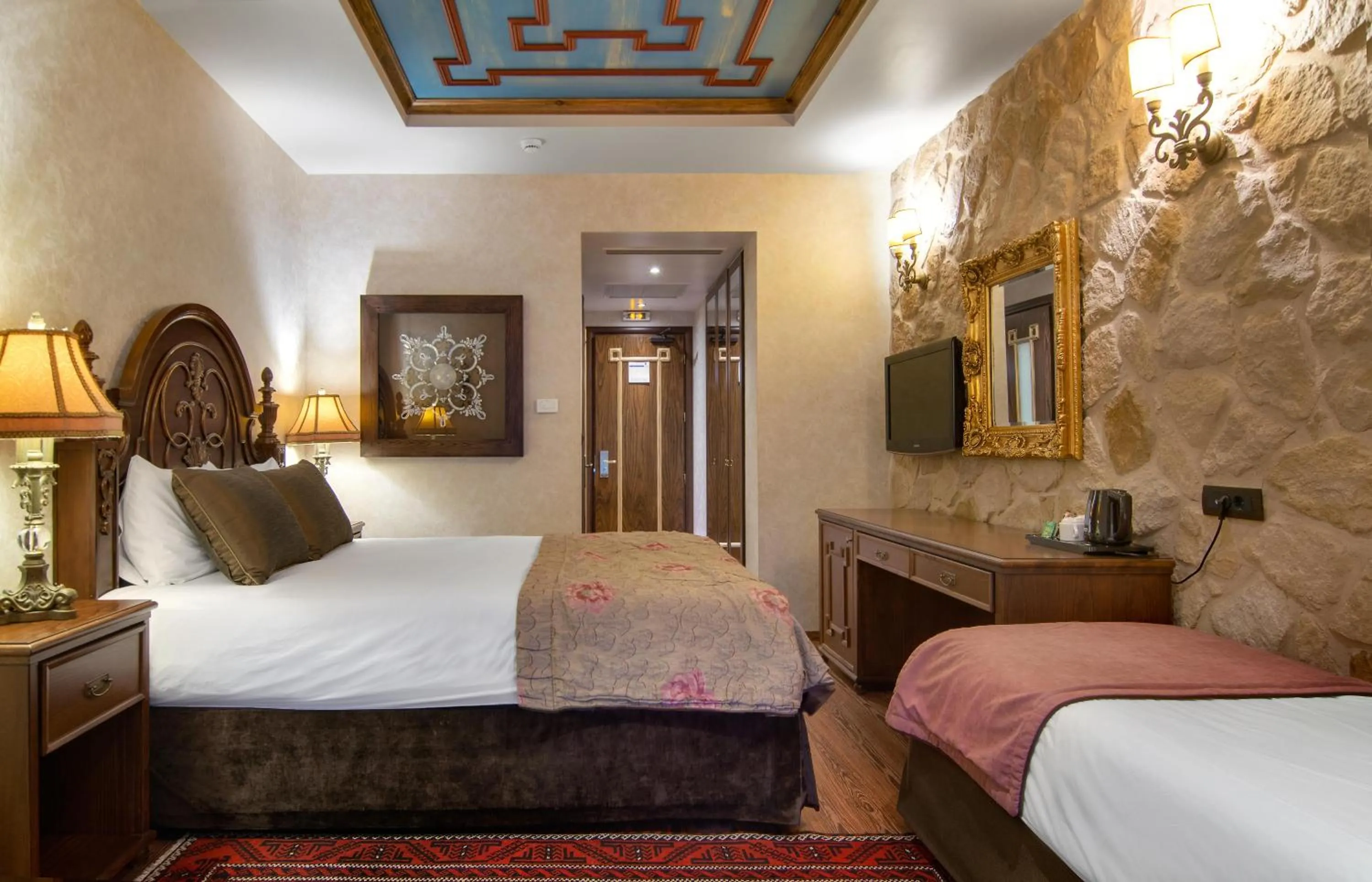 Bed in Hotel Kassaros