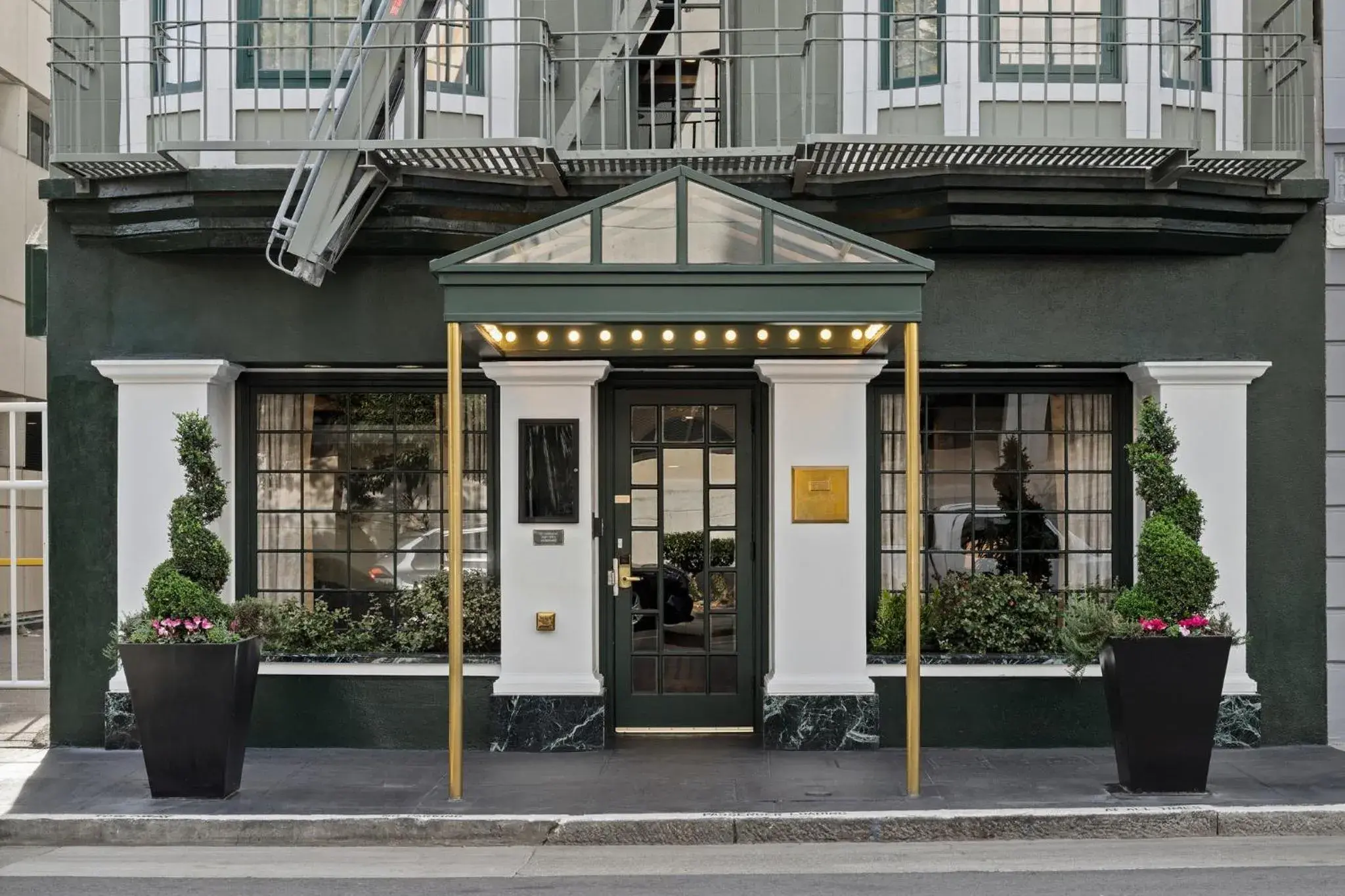 Inn at the Opera Inn at the Opera