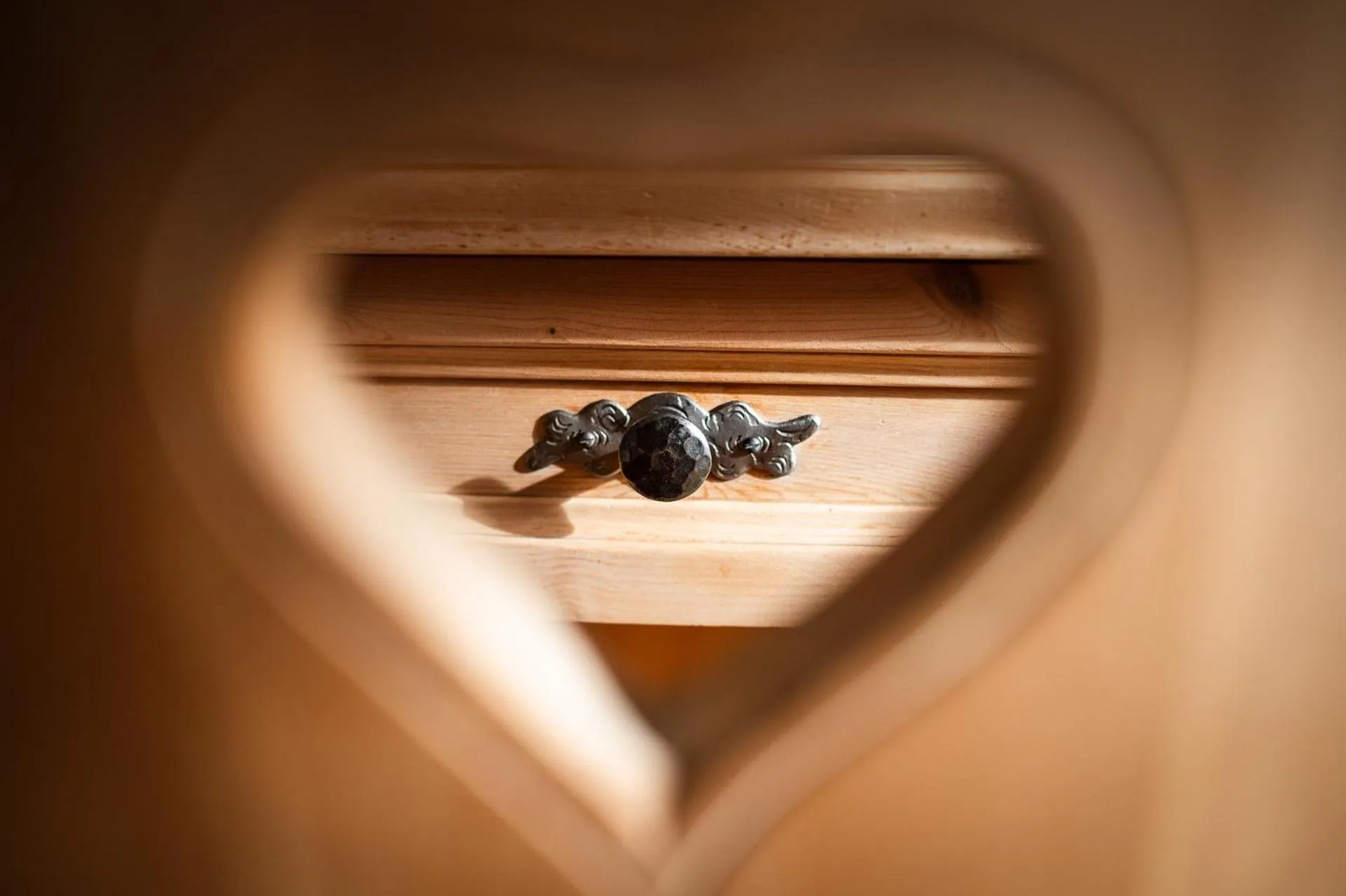 Decorative detail in Historic Hotel Crusch Alva