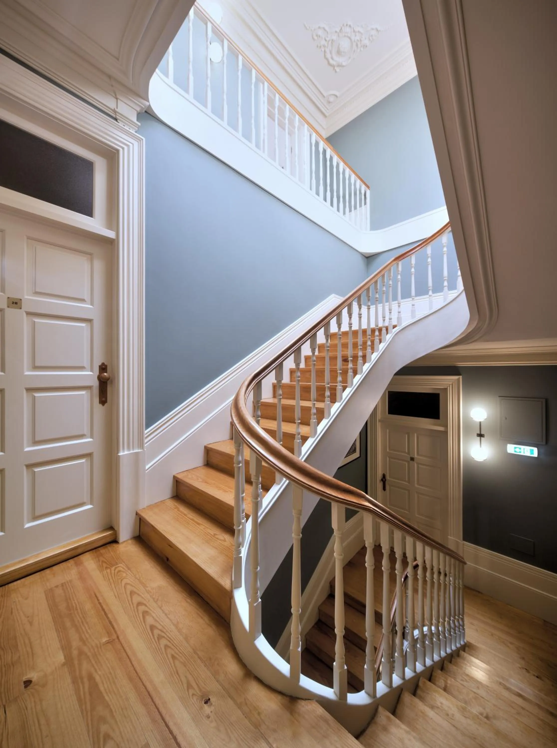 Facade/entrance in Oporto Maison Batalha