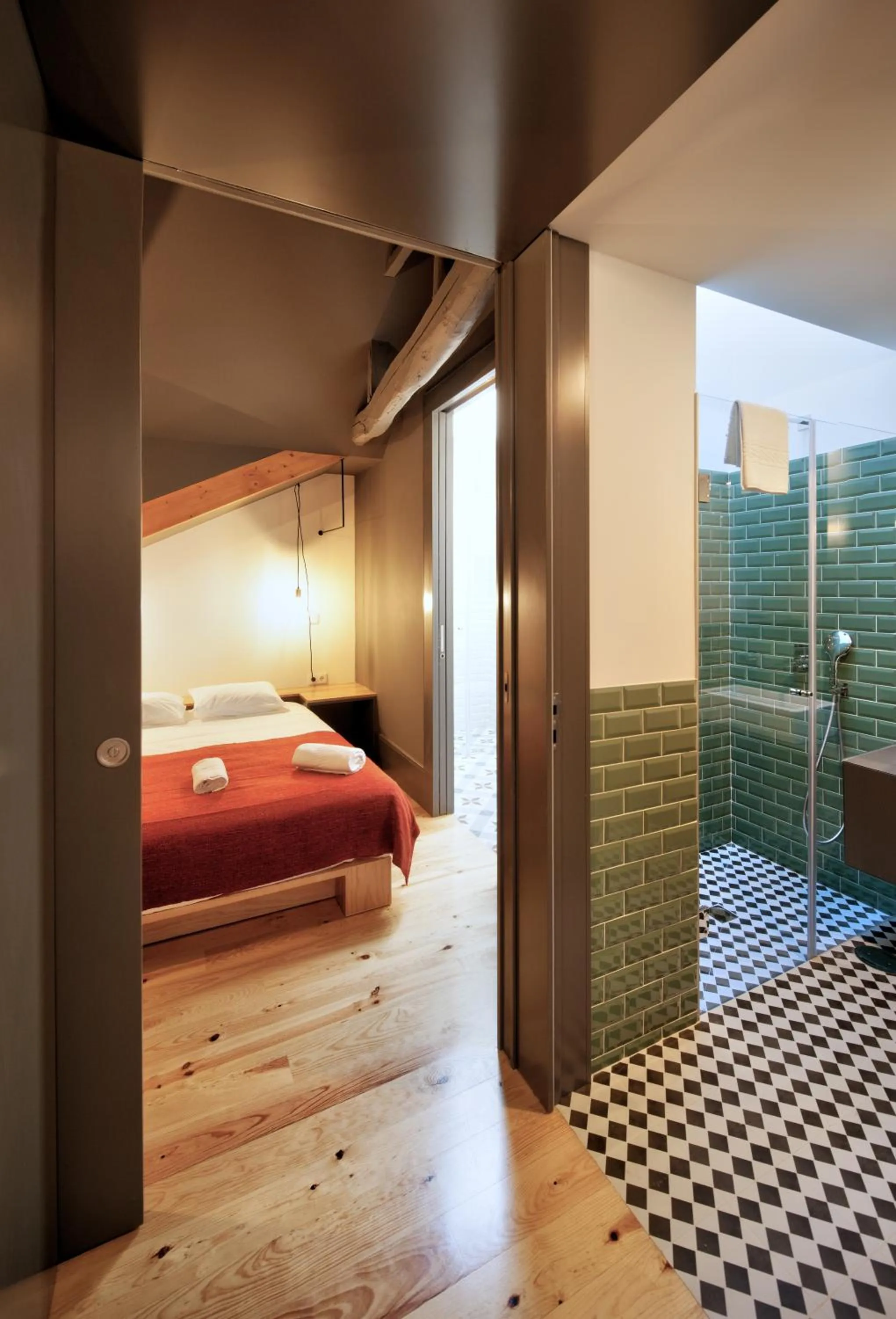 Bathroom, Bed in Oporto Maison Batalha