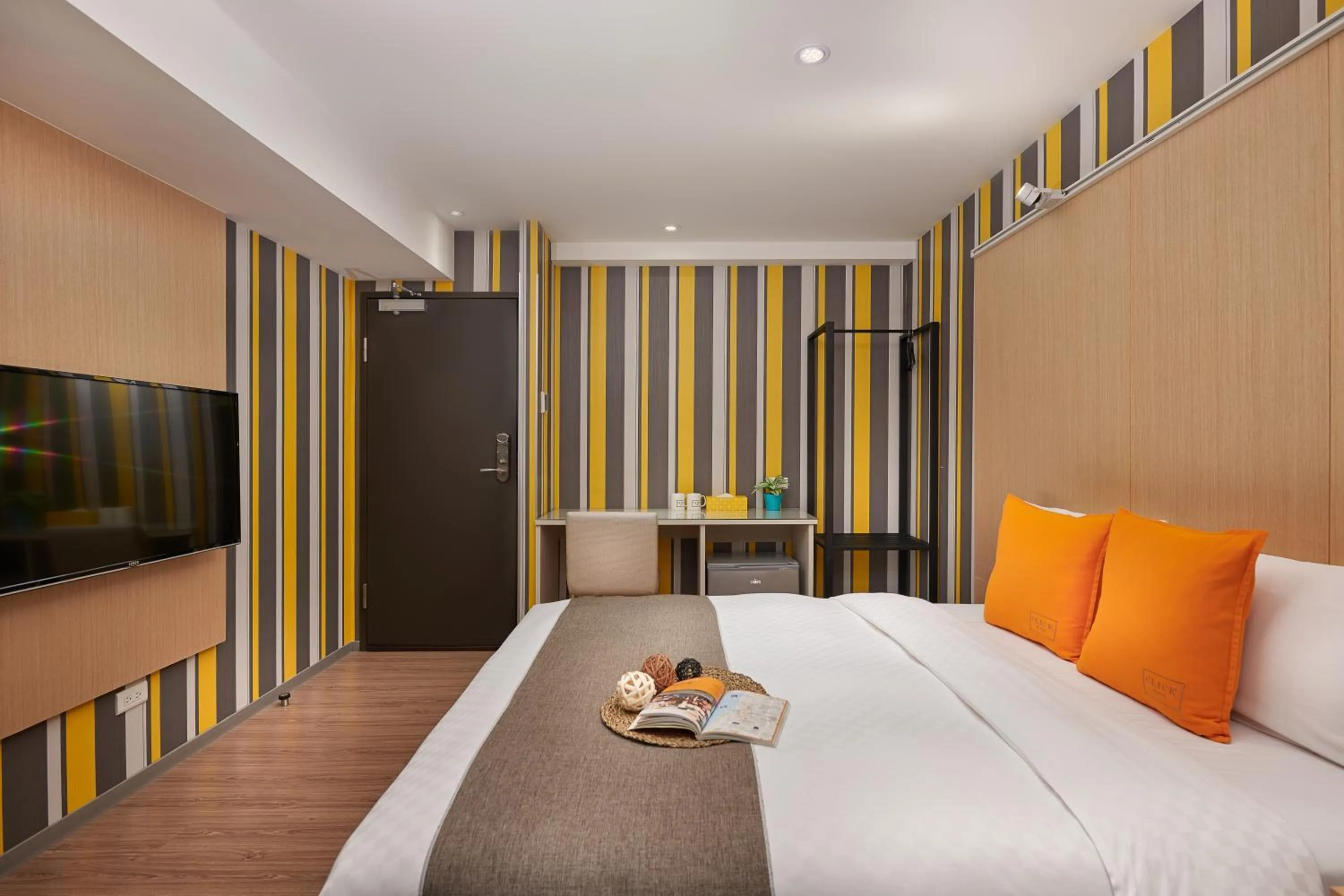 Bedroom, Bed in Click Hotel - Taipei Main Station Branch