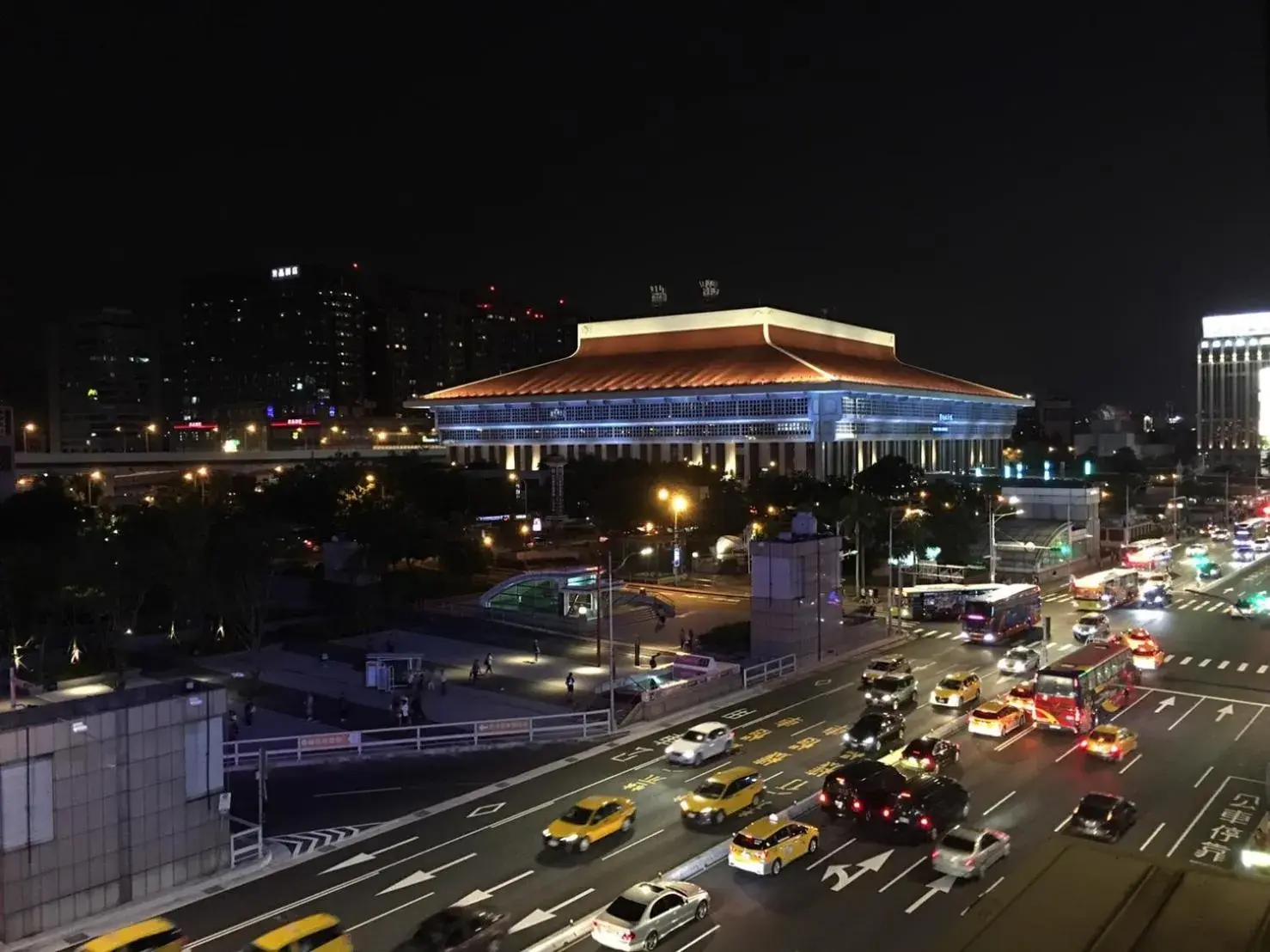 Property building in Click Hotel - Taipei Main Station Branch Property building in Click Hotel - Taipei Main Station Branch
