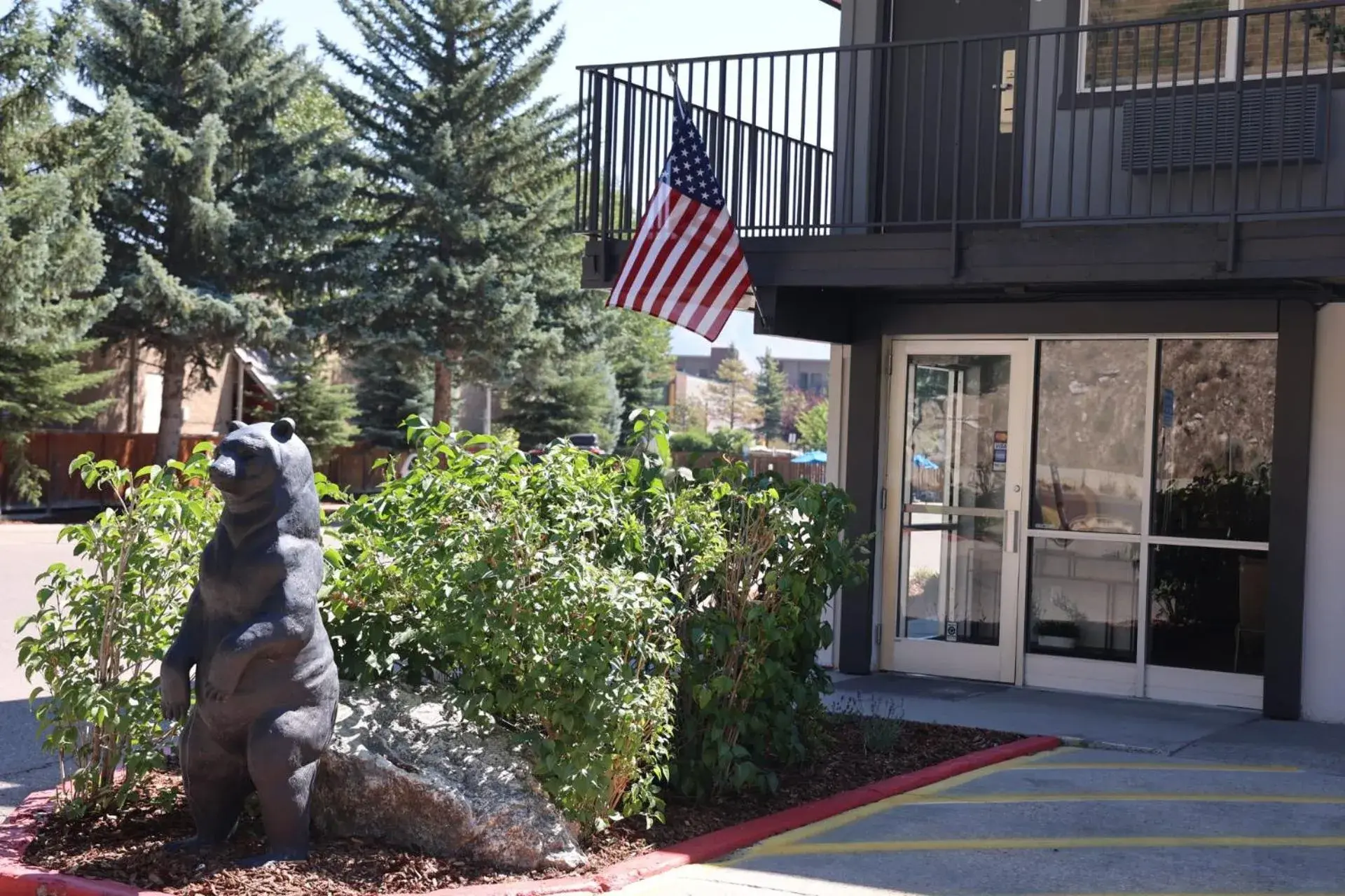 Facade/entrance in The Jackson SouthTown Facade/entrance in The Jackson SouthTown