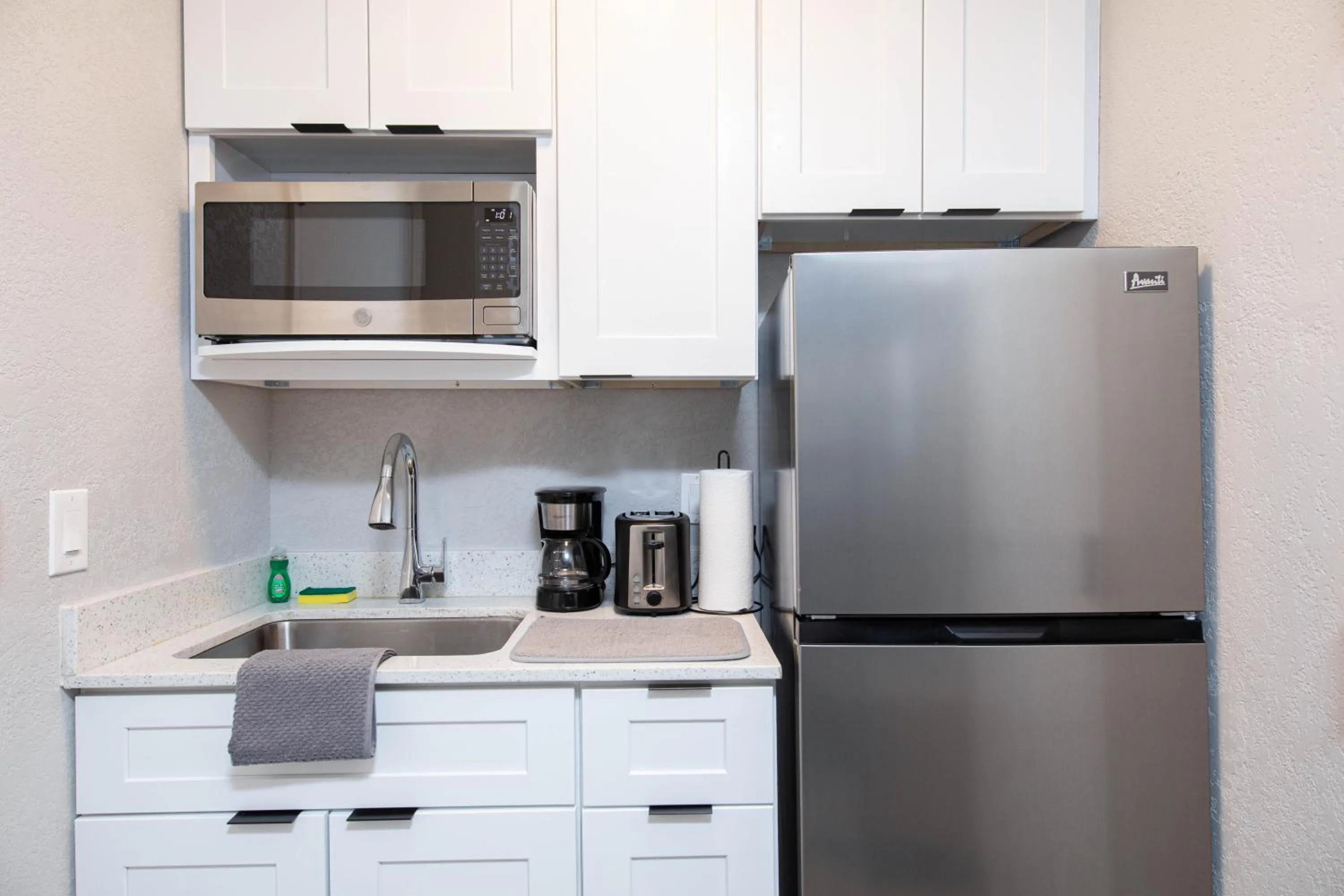 Kitchen or kitchenette in The Jackson SouthTown