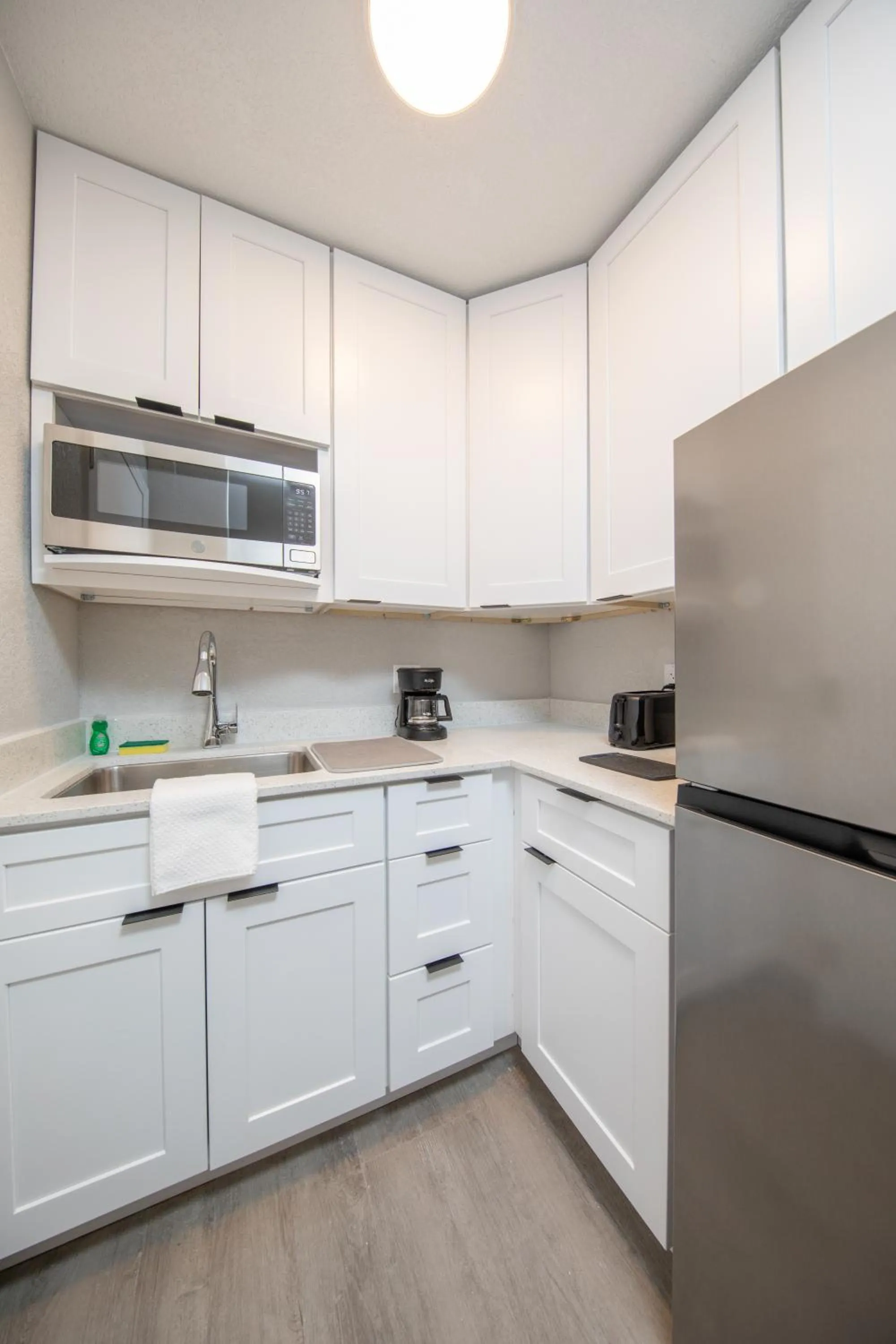 Kitchen or kitchenette in The Jackson SouthTown
