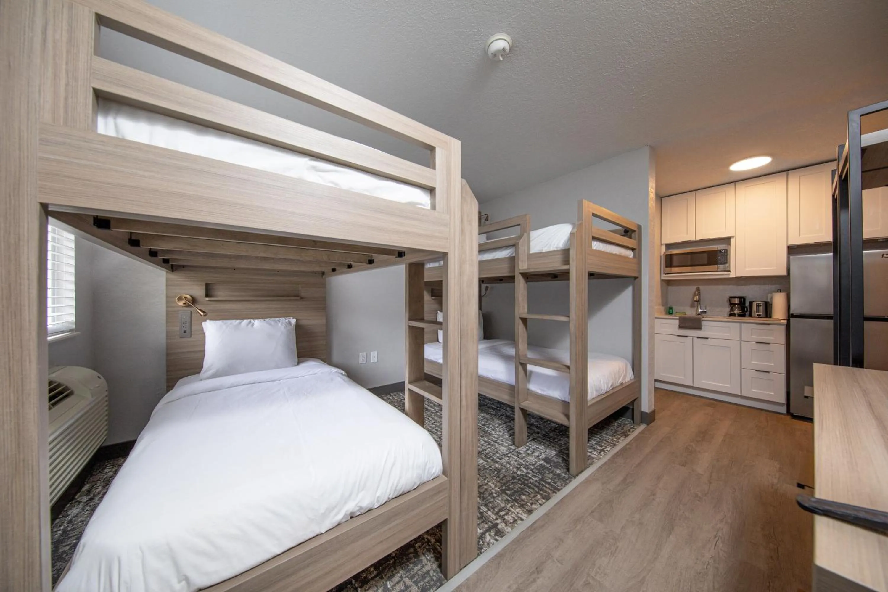 bunk bed, Bed in The Jackson SouthTown