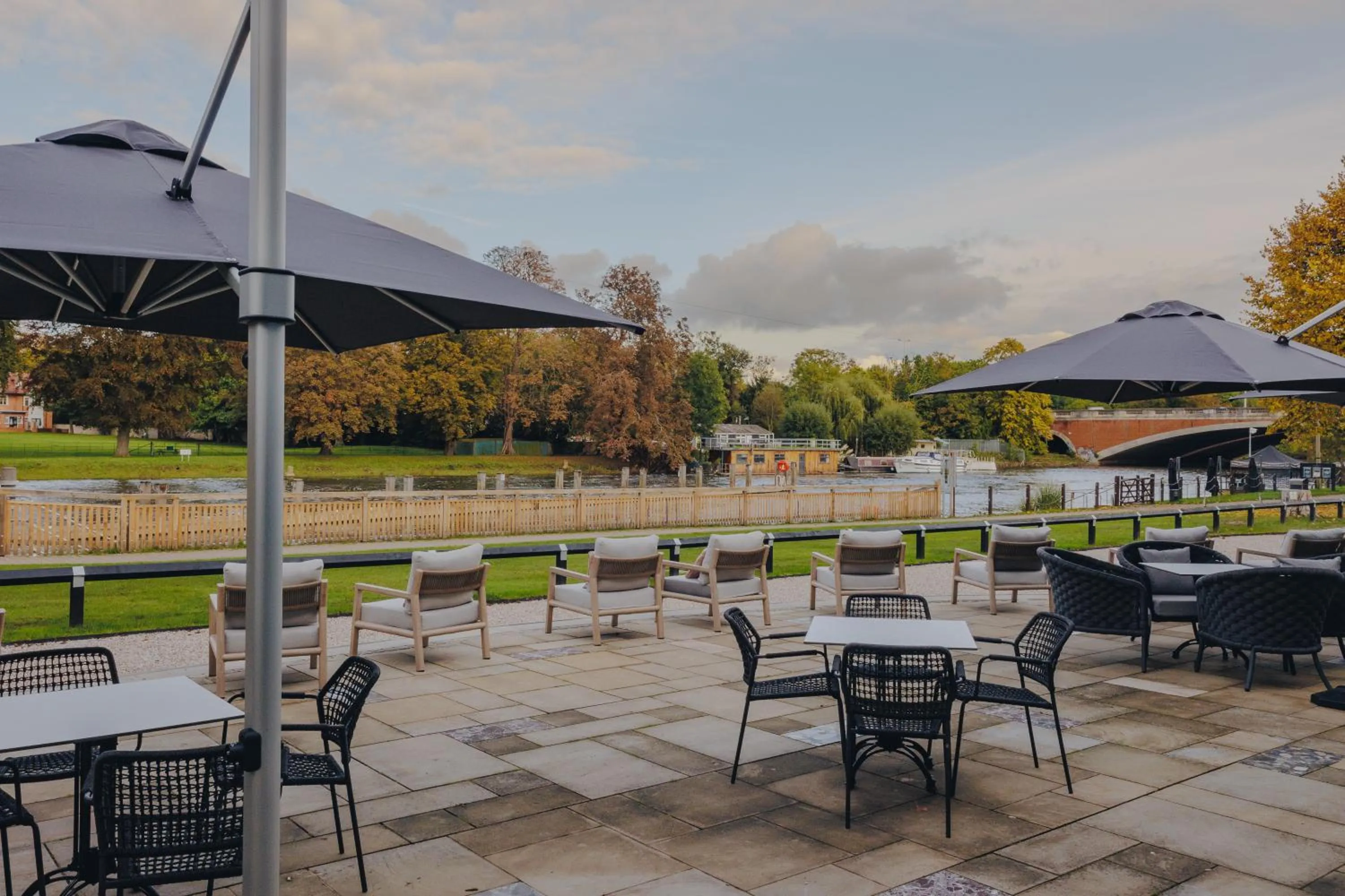 Patio in Reserve, by Warner Hotels - The Runnymede on Thames