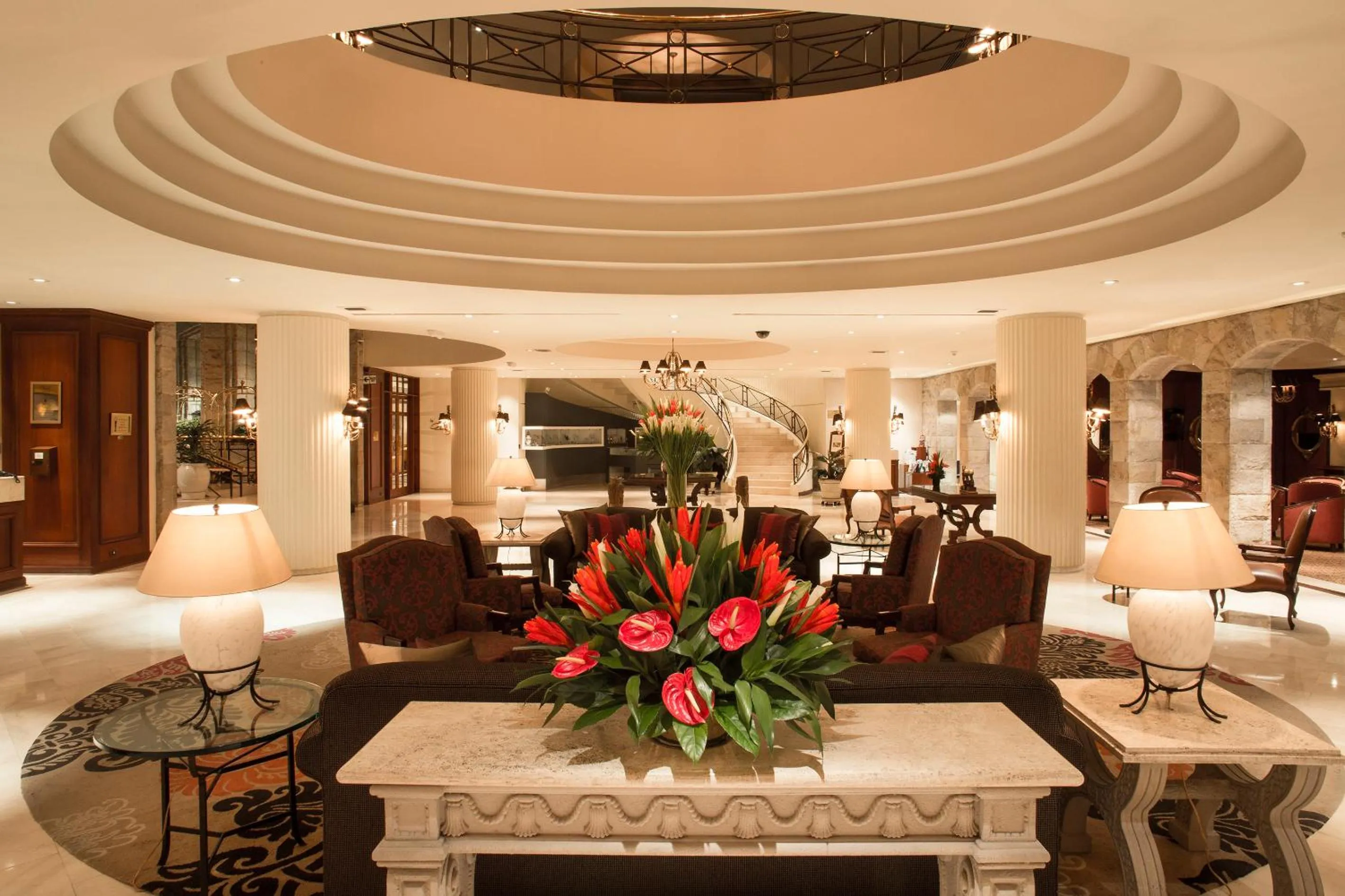 Lobby or reception in Swissotel Lima