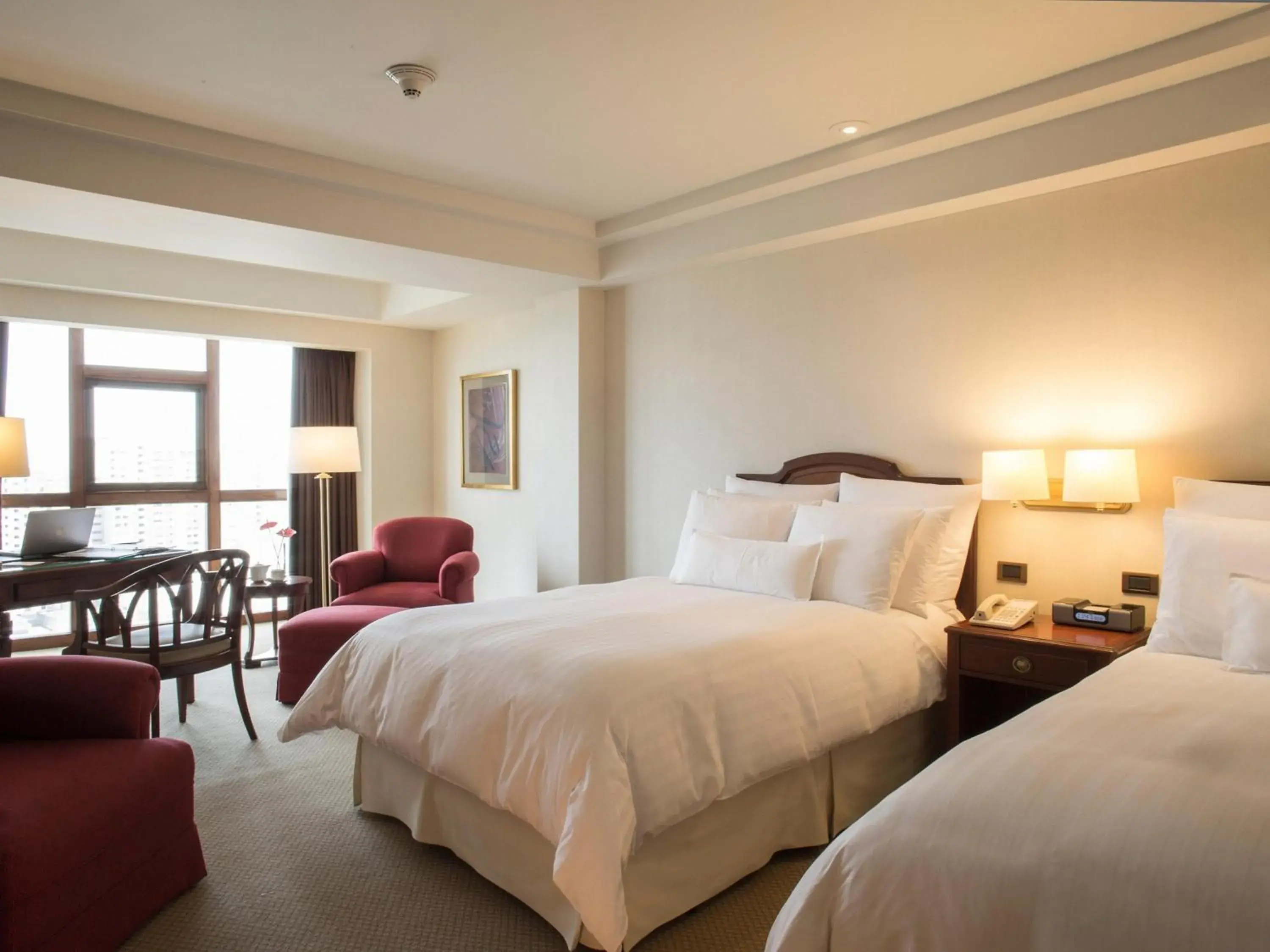 Bedroom, Bed in Swissotel Lima Bedroom, Bed in Swissotel Lima