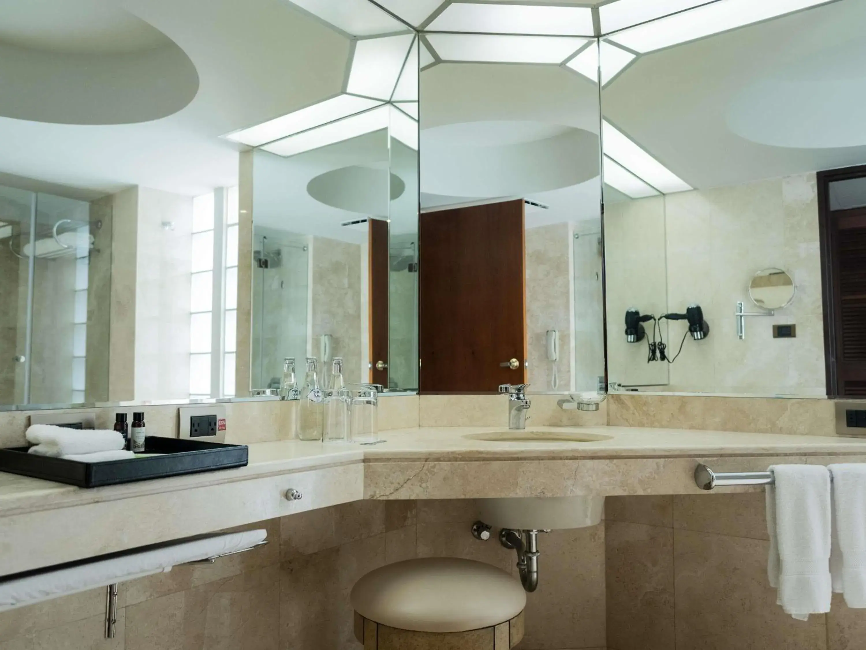 Bedroom in Swissotel Lima Bedroom in Swissotel Lima