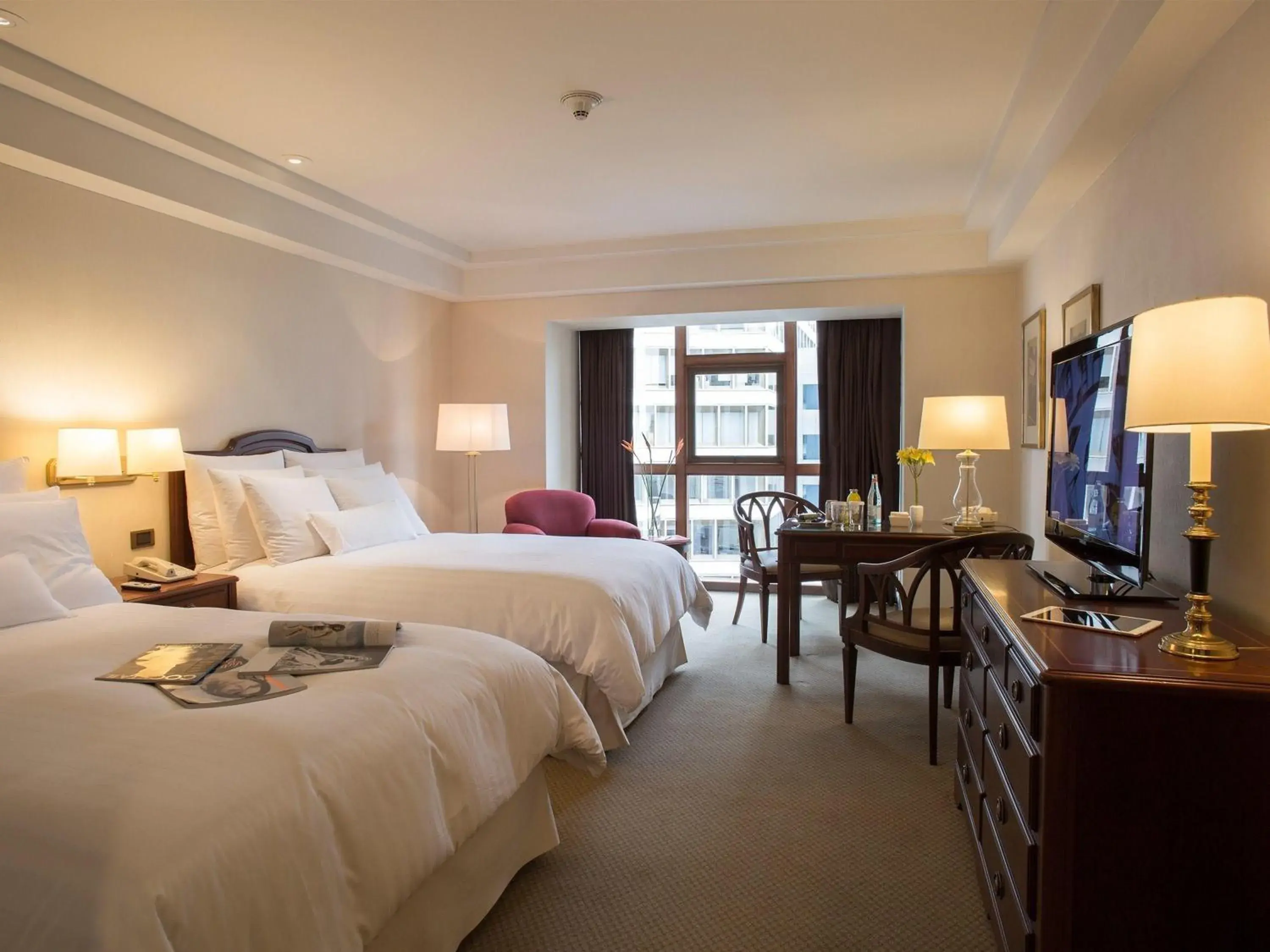 Swiss Advantage Room with Two Beds in Swissotel Lima Swiss Advantage Room with Two Beds in Swissotel Lima