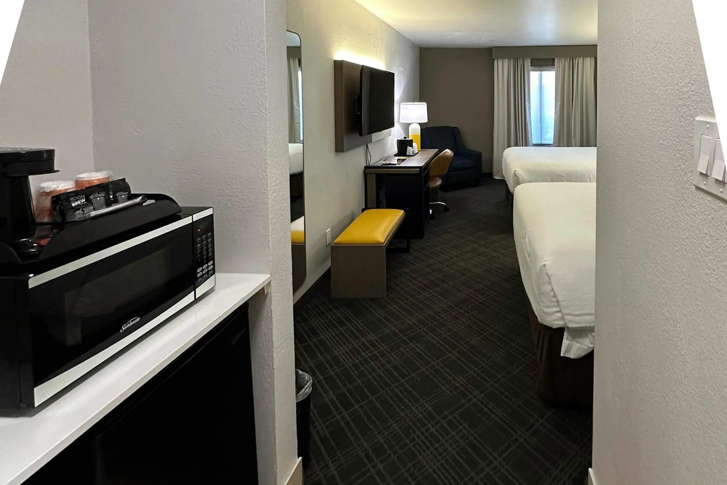 Bedroom, Bed in Comfort Inn Dallas Park Central