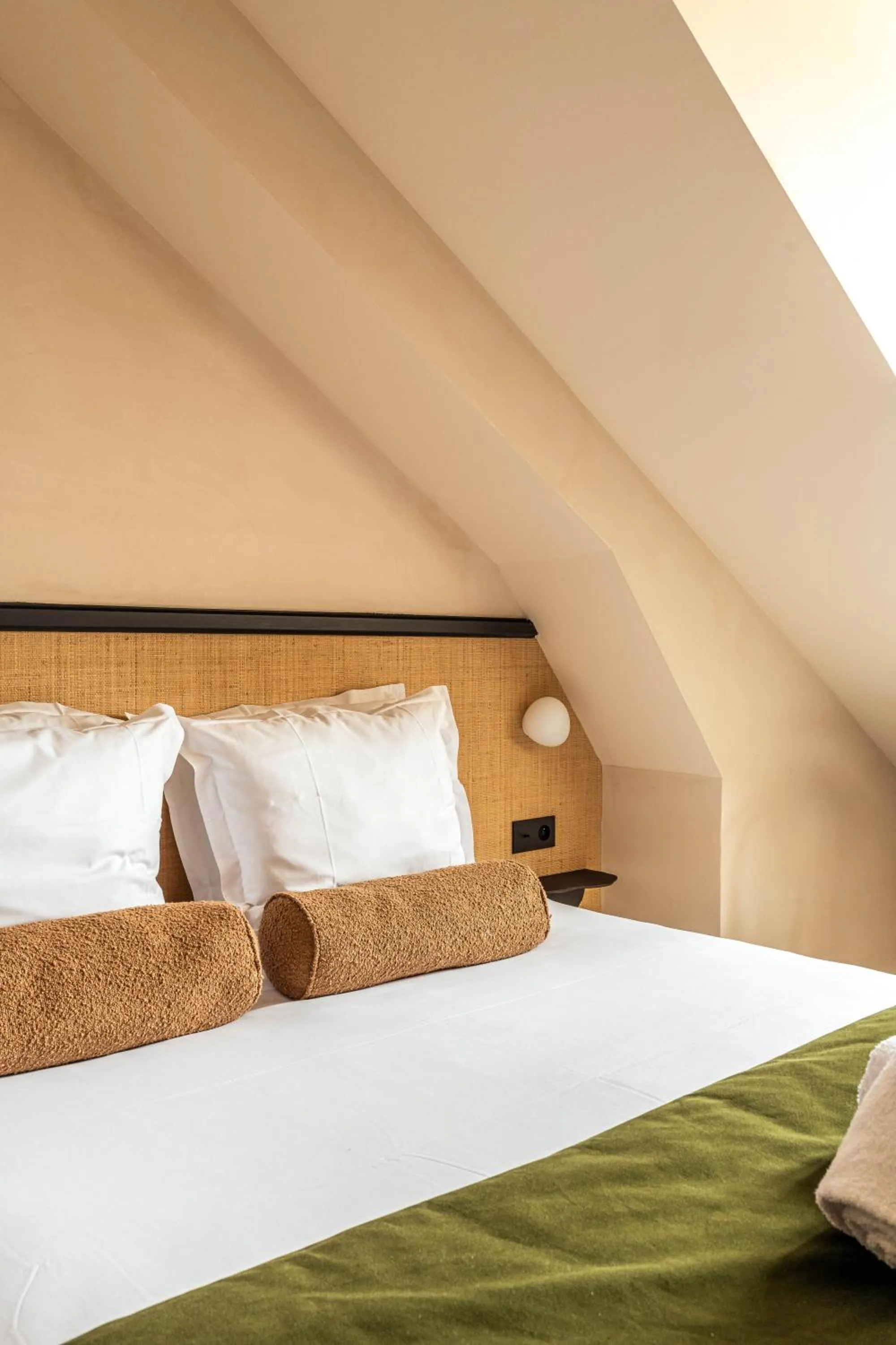 Bedroom, Bed in Hôtel Maison Traversière