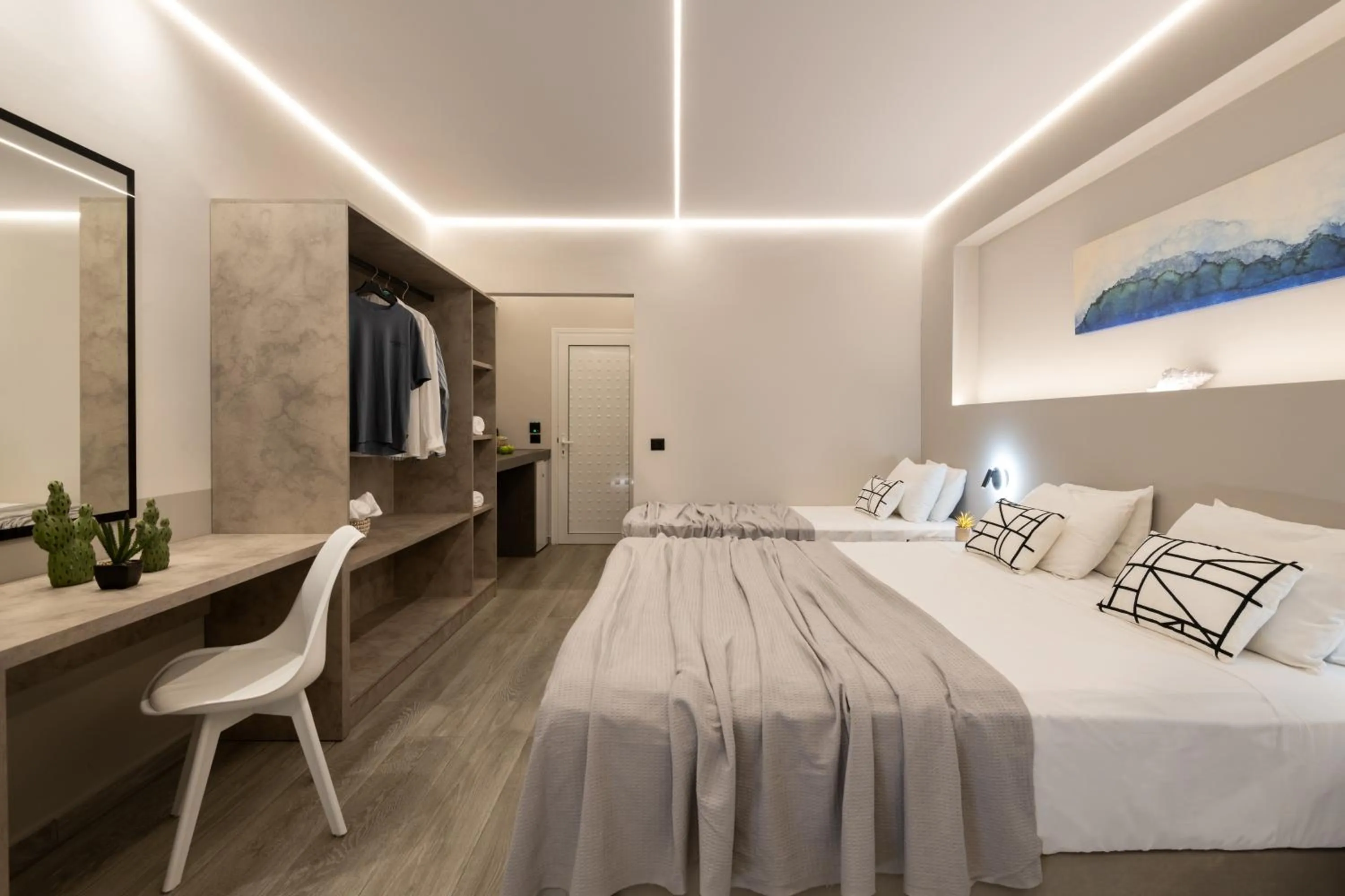 Facade/entrance, Bed in Callinica Hotel