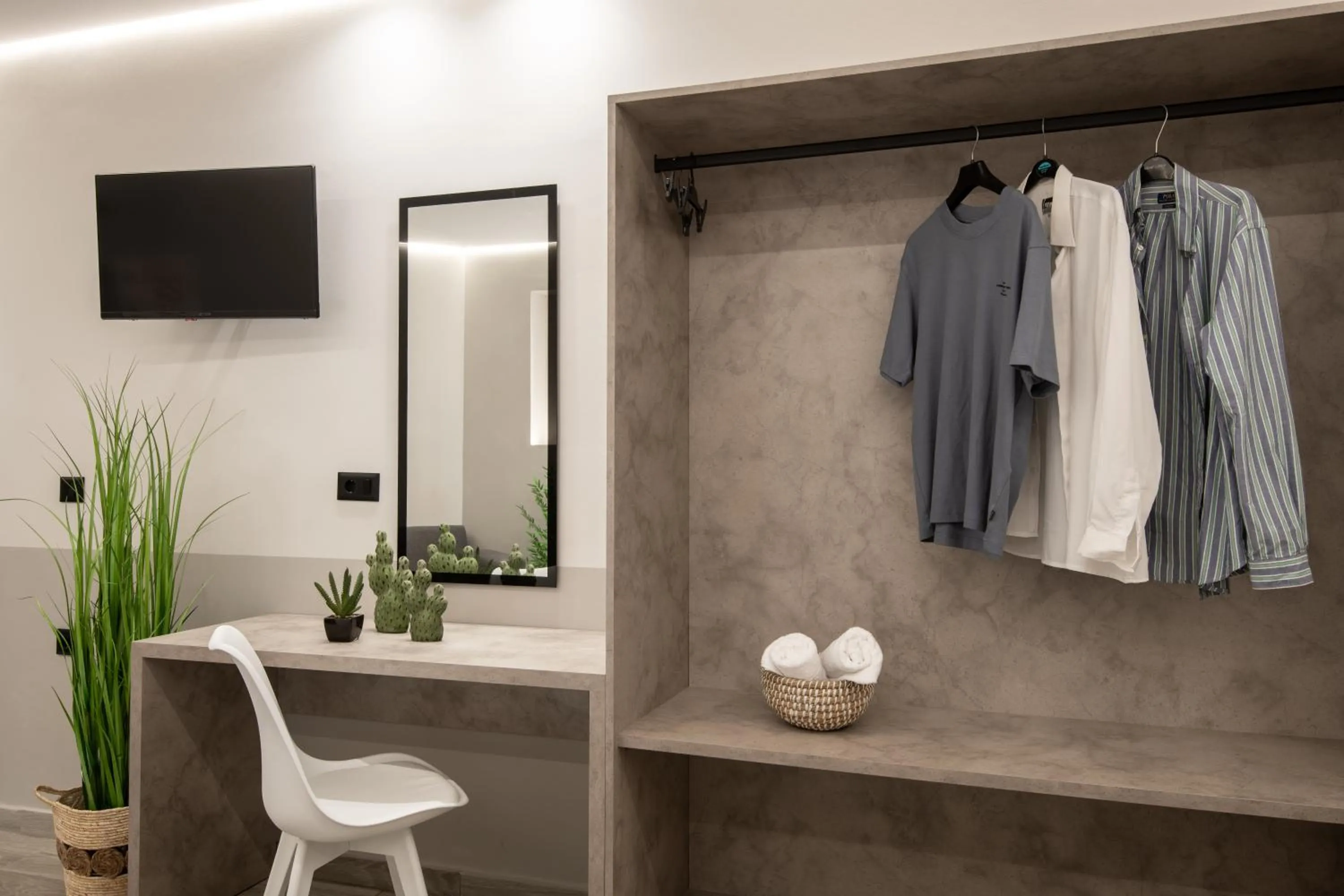 TV and multimedia in Callinica Hotel