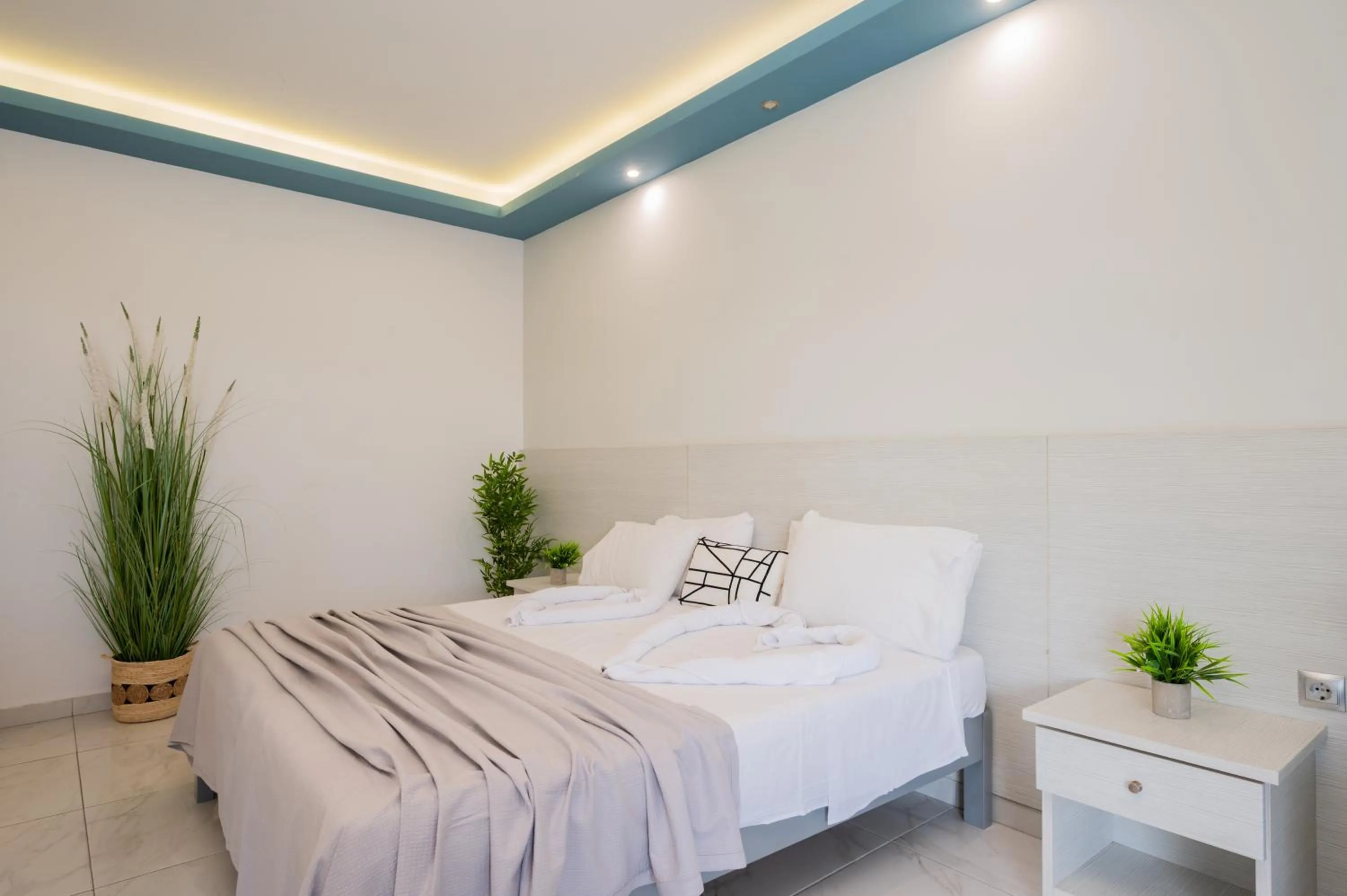 Bed in Callinica Hotel