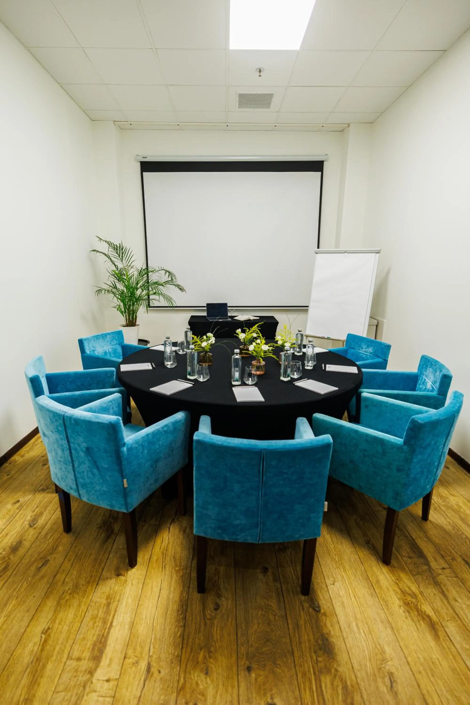 Meeting/conference room in Hotel 500 W Strykowie