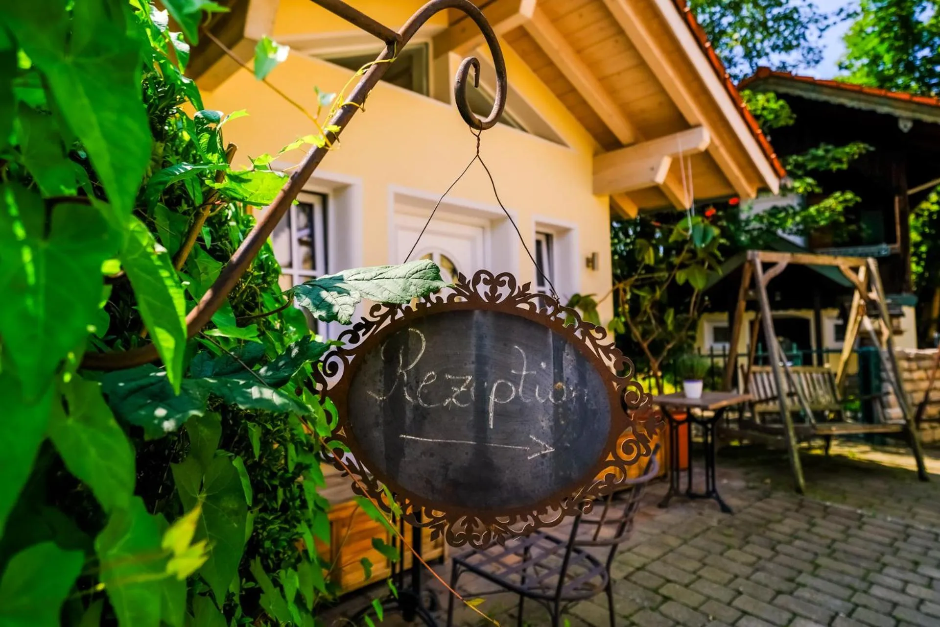 Property building in Landhaus Hotel Wolfratshausen