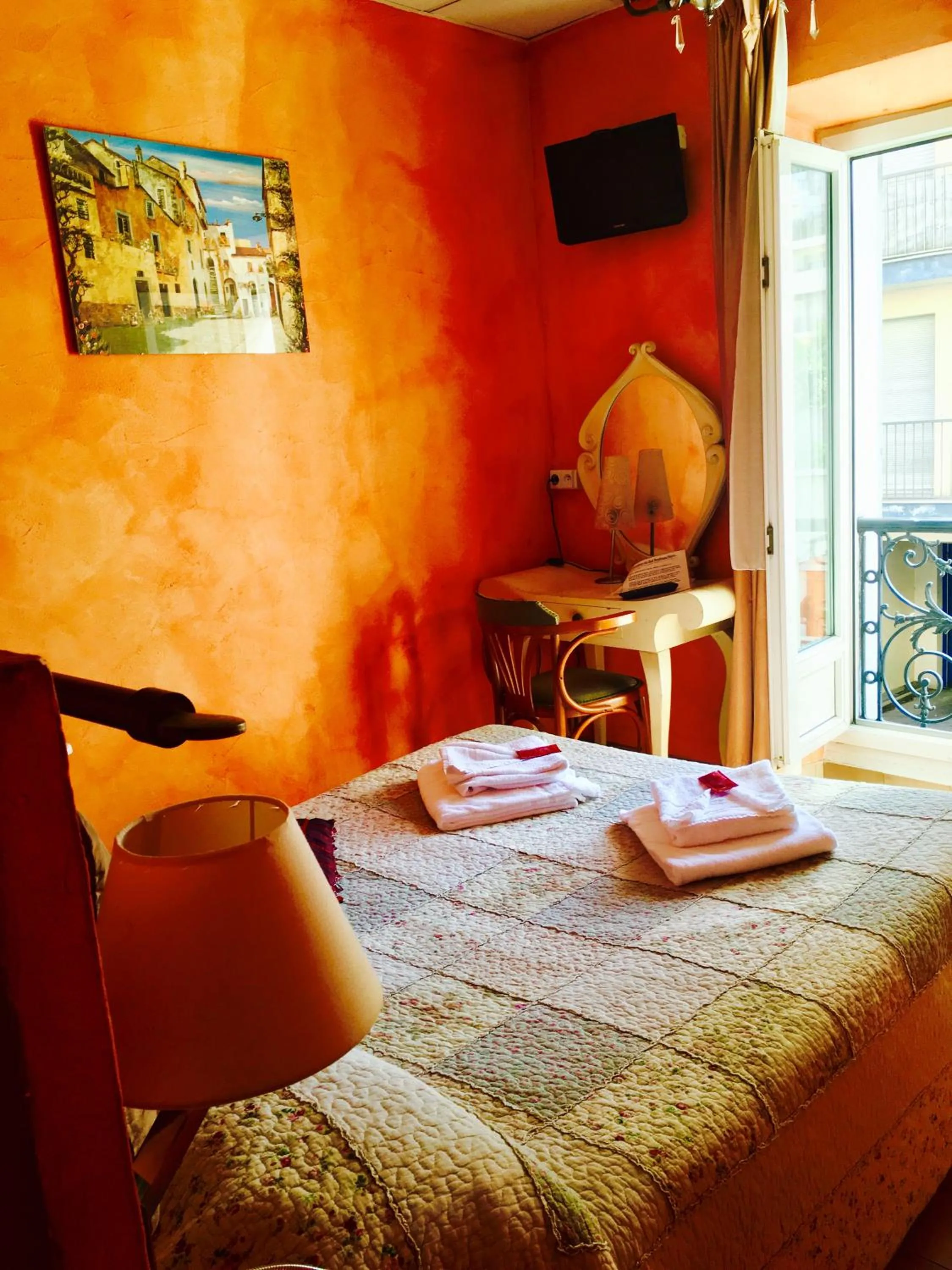 Bedroom, Bed in Boutique Hotel Couleurs Suds