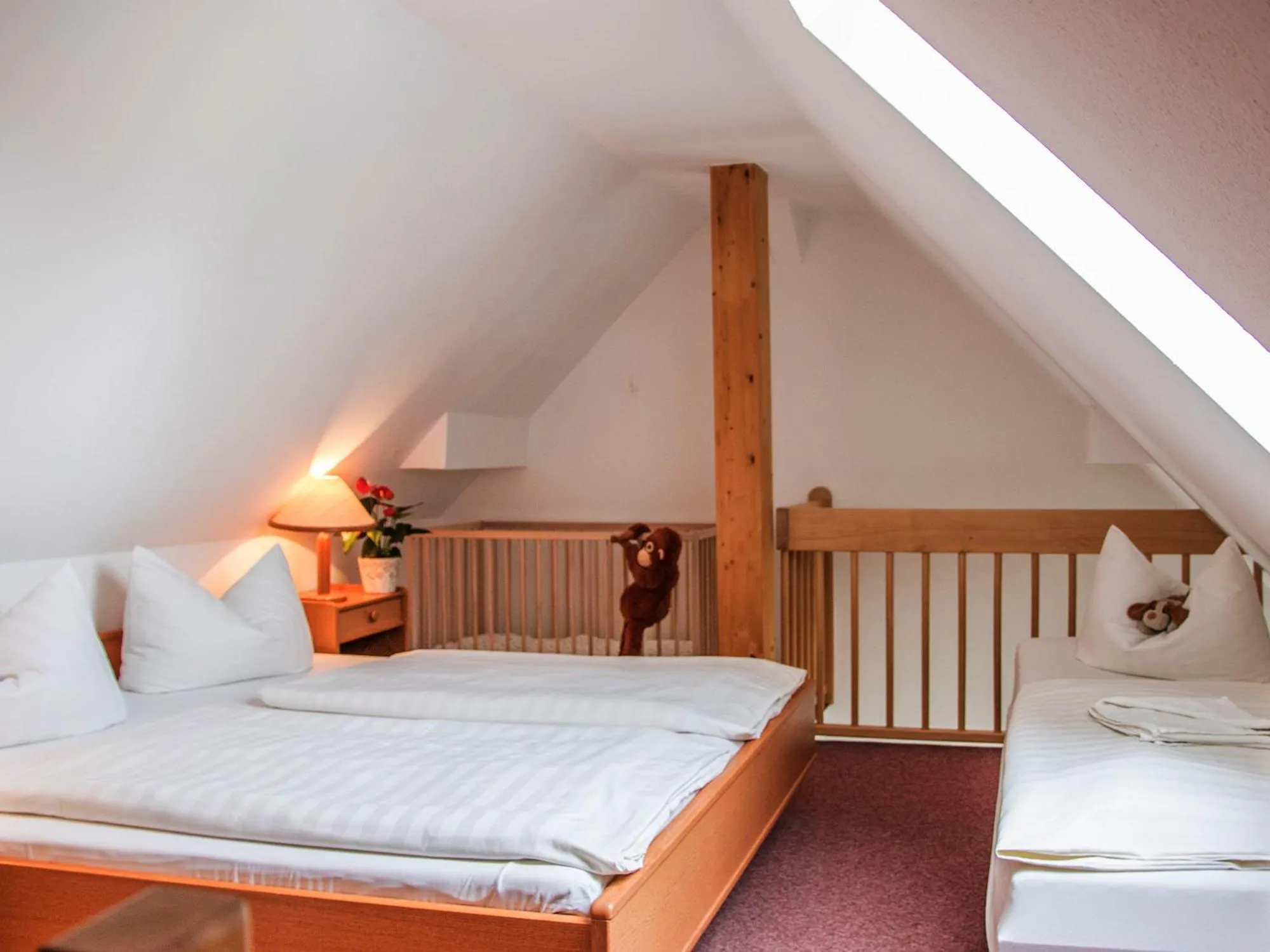 Bed in Landhotel & Reiterhof Schumann