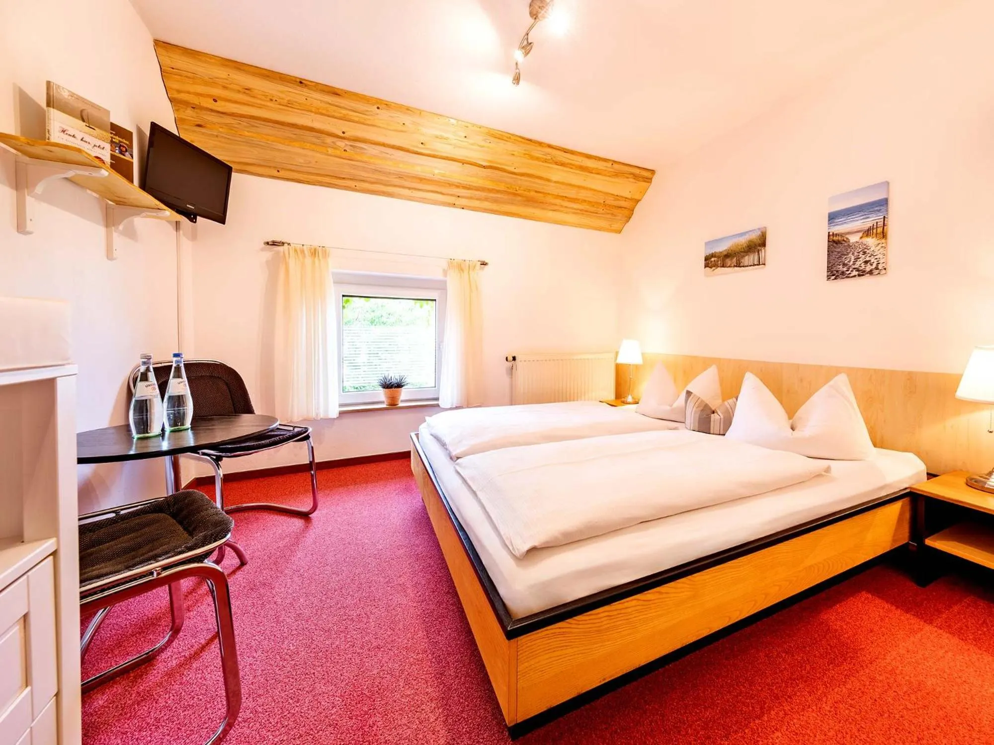 Bed in Landhotel & Reiterhof Schumann