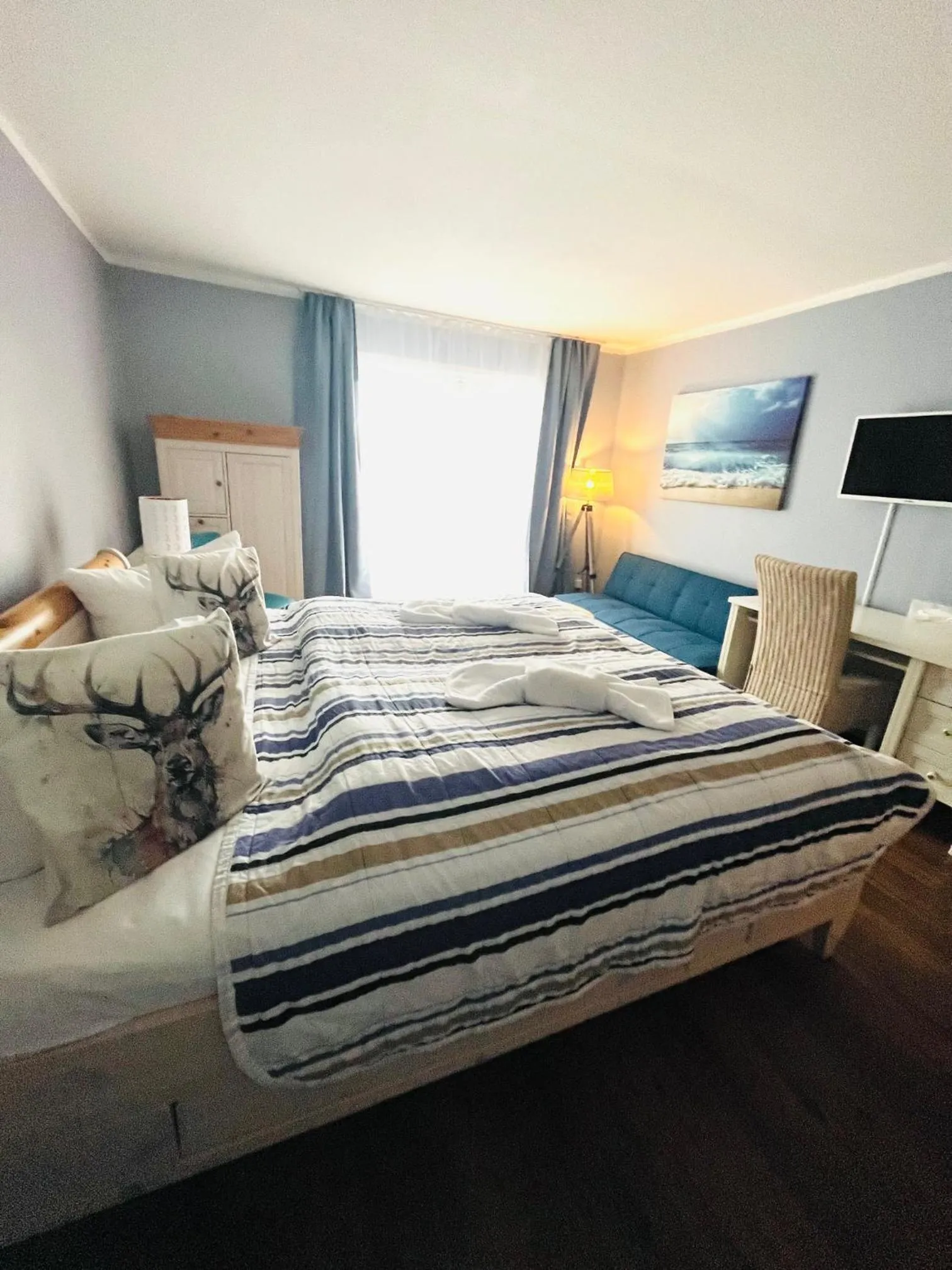 Bed in Strandhotel Vier Jahreszeiten Buckow
