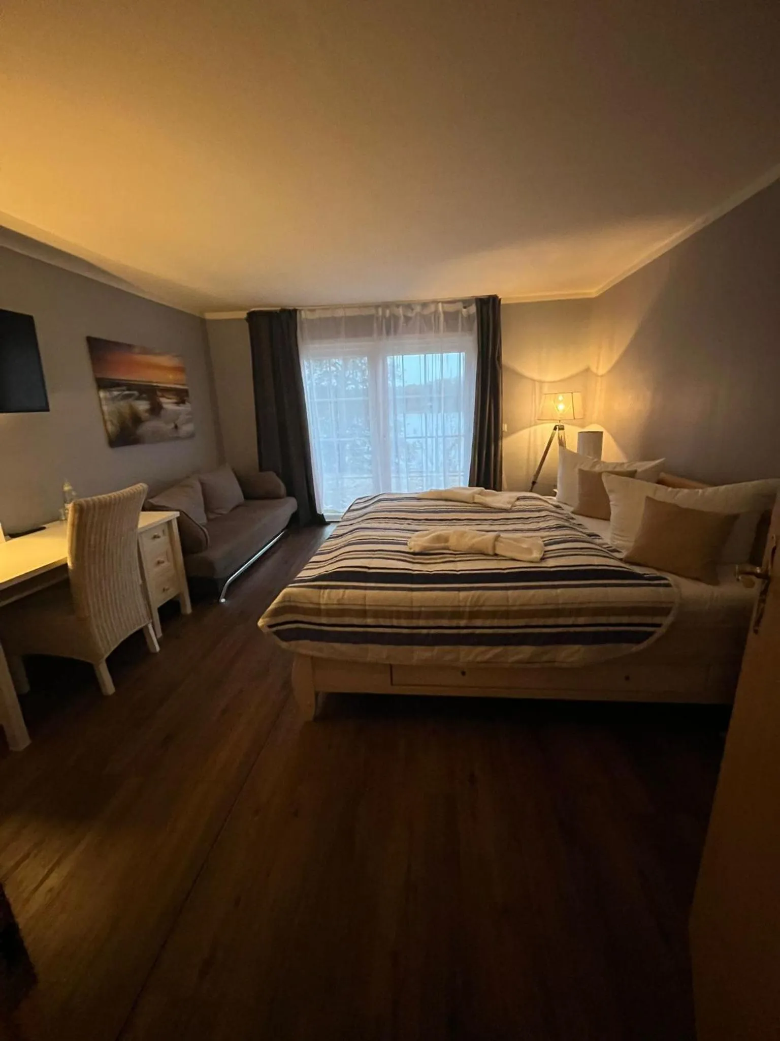 Bed in Strandhotel Vier Jahreszeiten Buckow