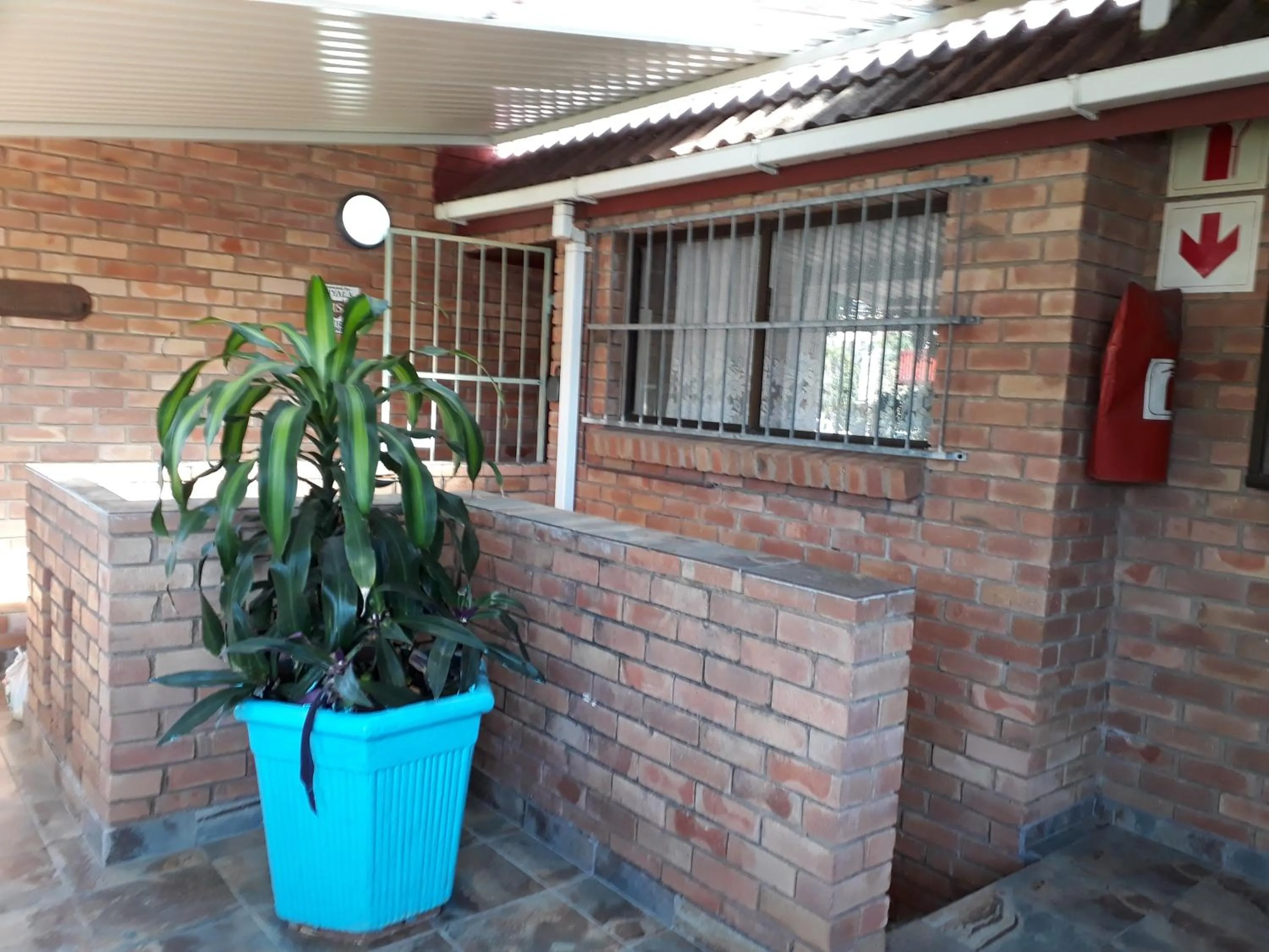 Facade/entrance in Turtleshaven
