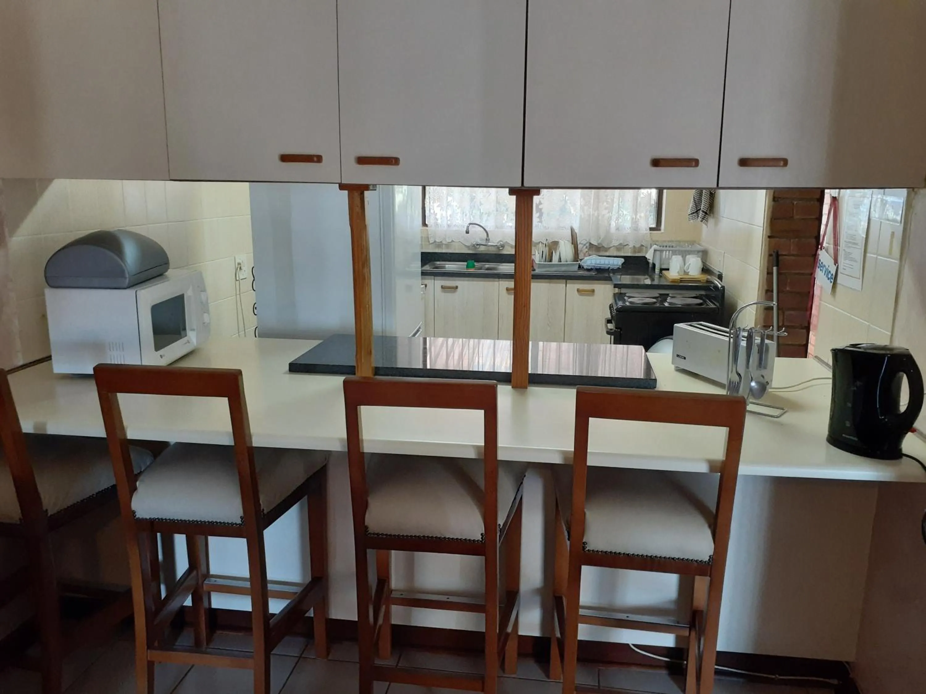 Kitchen or kitchenette in Turtleshaven