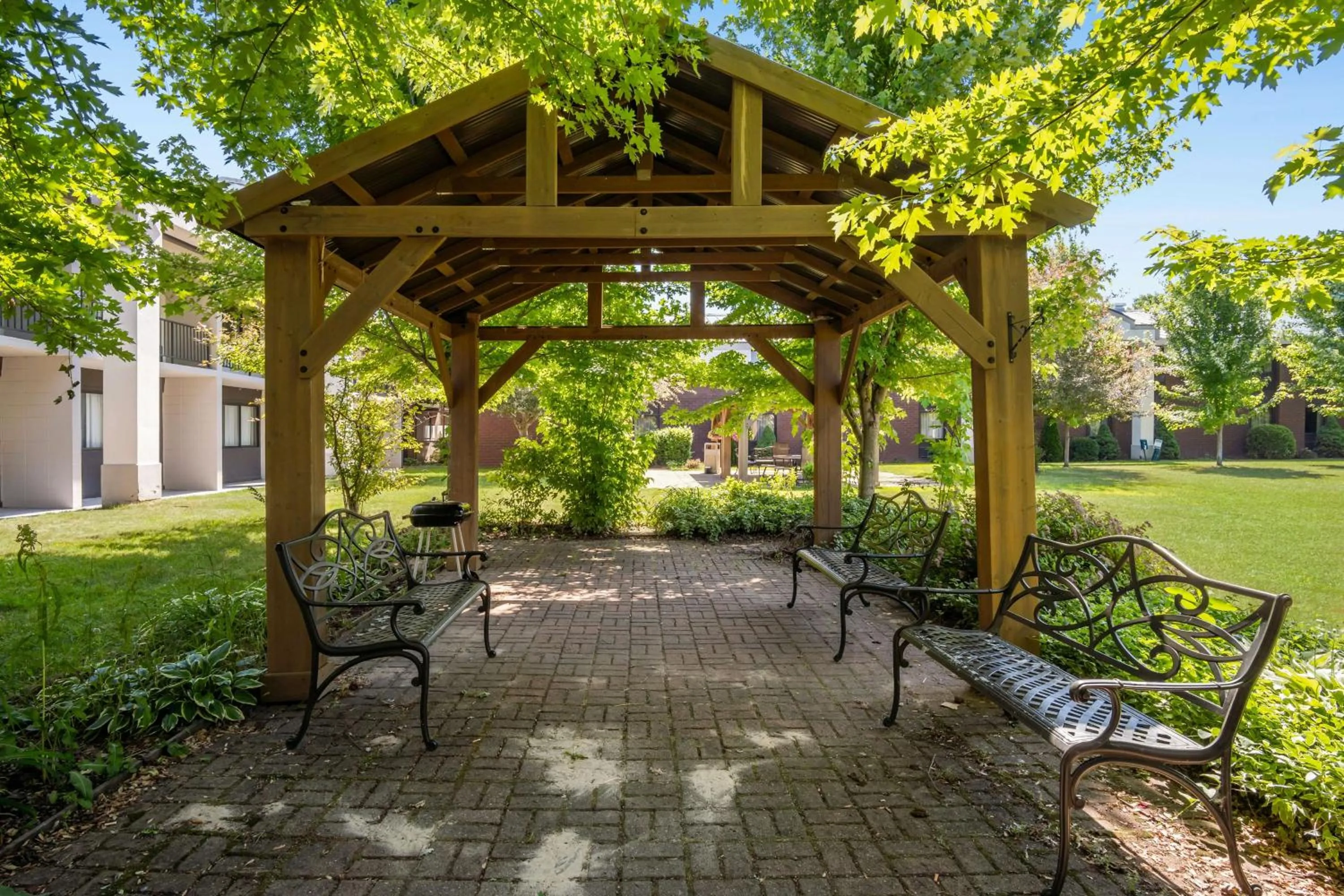 Property building in AmericInn by Wyndham Grand Rapids Airport North