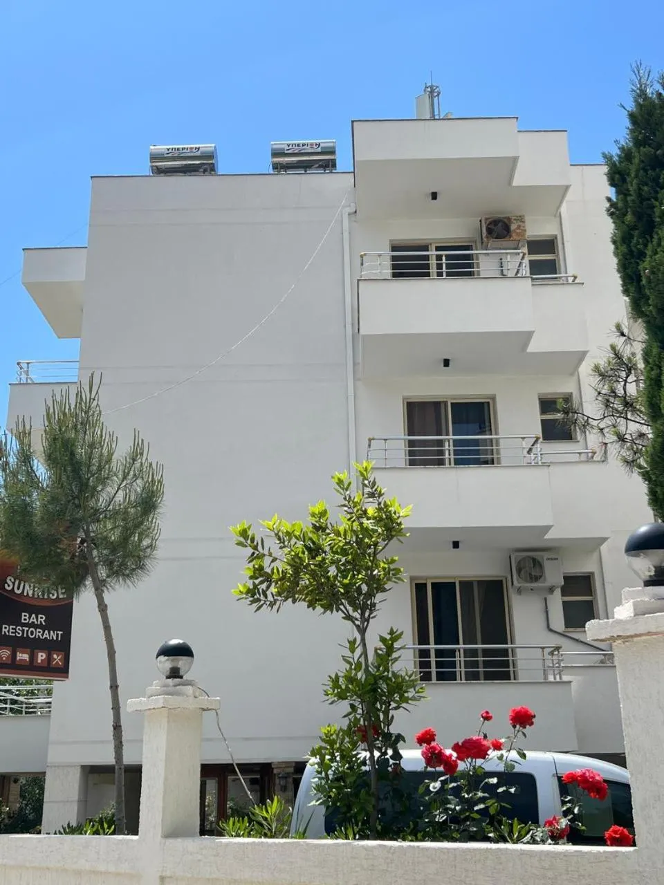 Property building in Hotel Sunrise