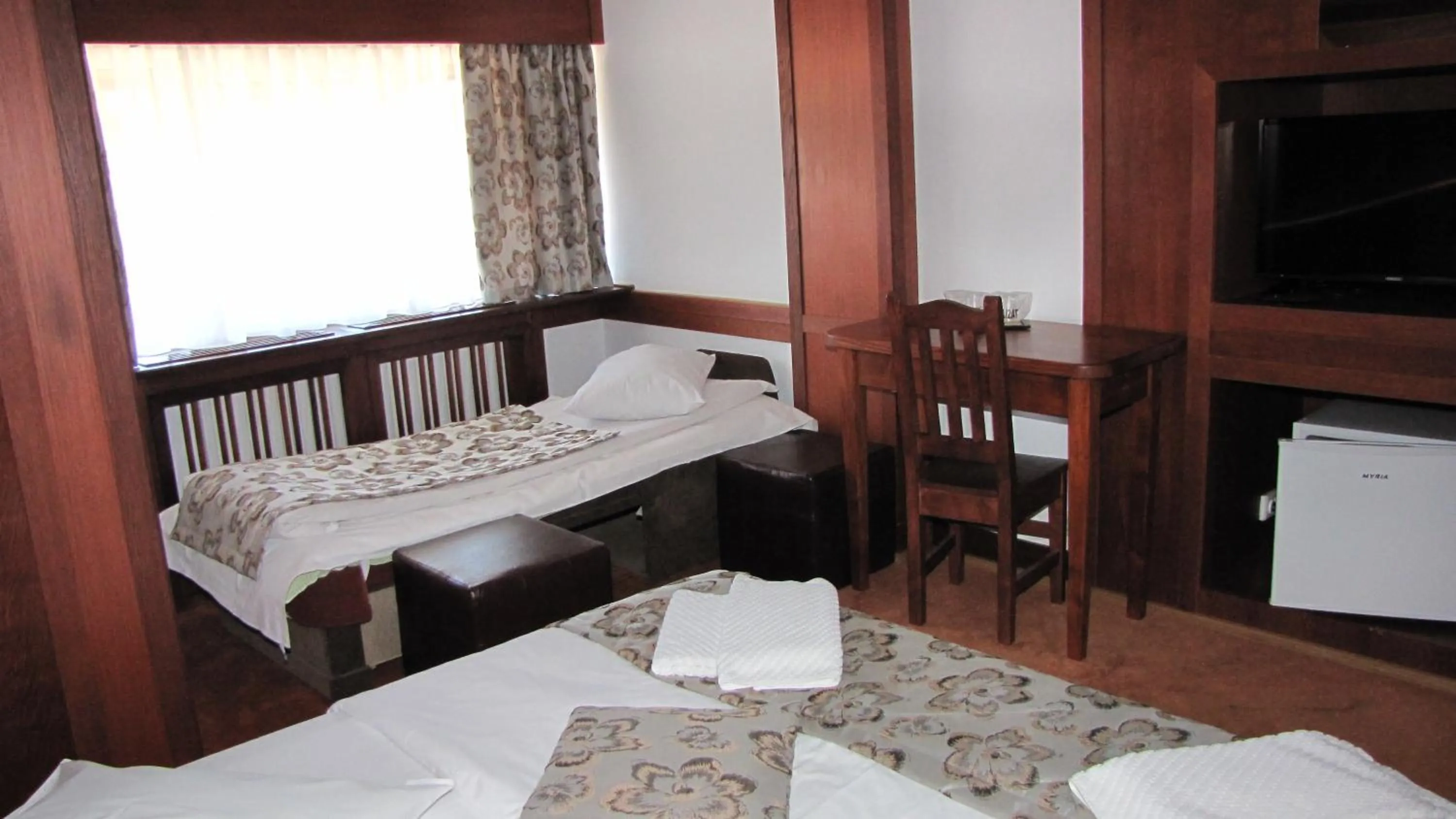 Bed in Villa Elitte Predeal