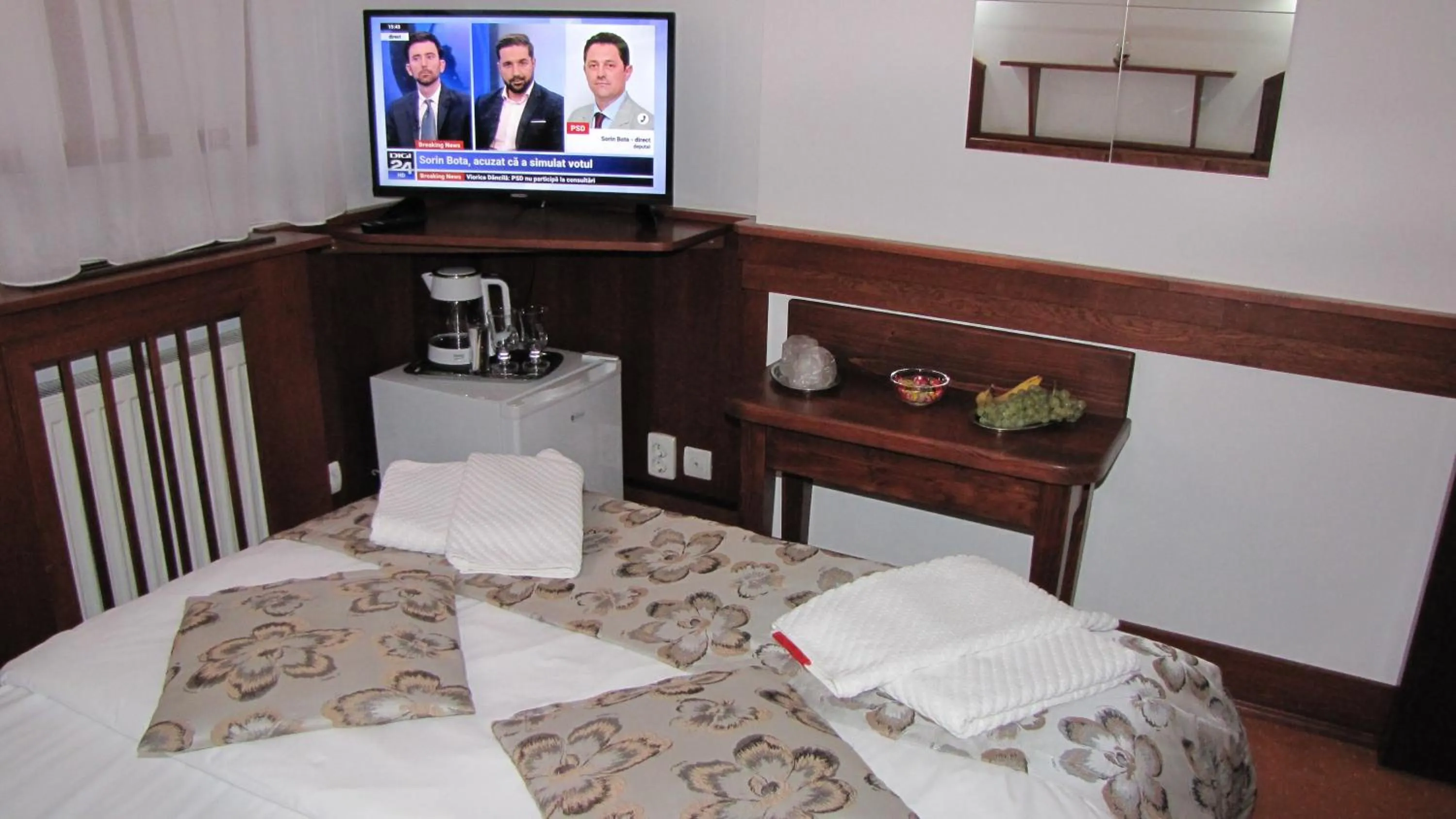 Photo of the whole room, Bed in Villa Elitte Predeal