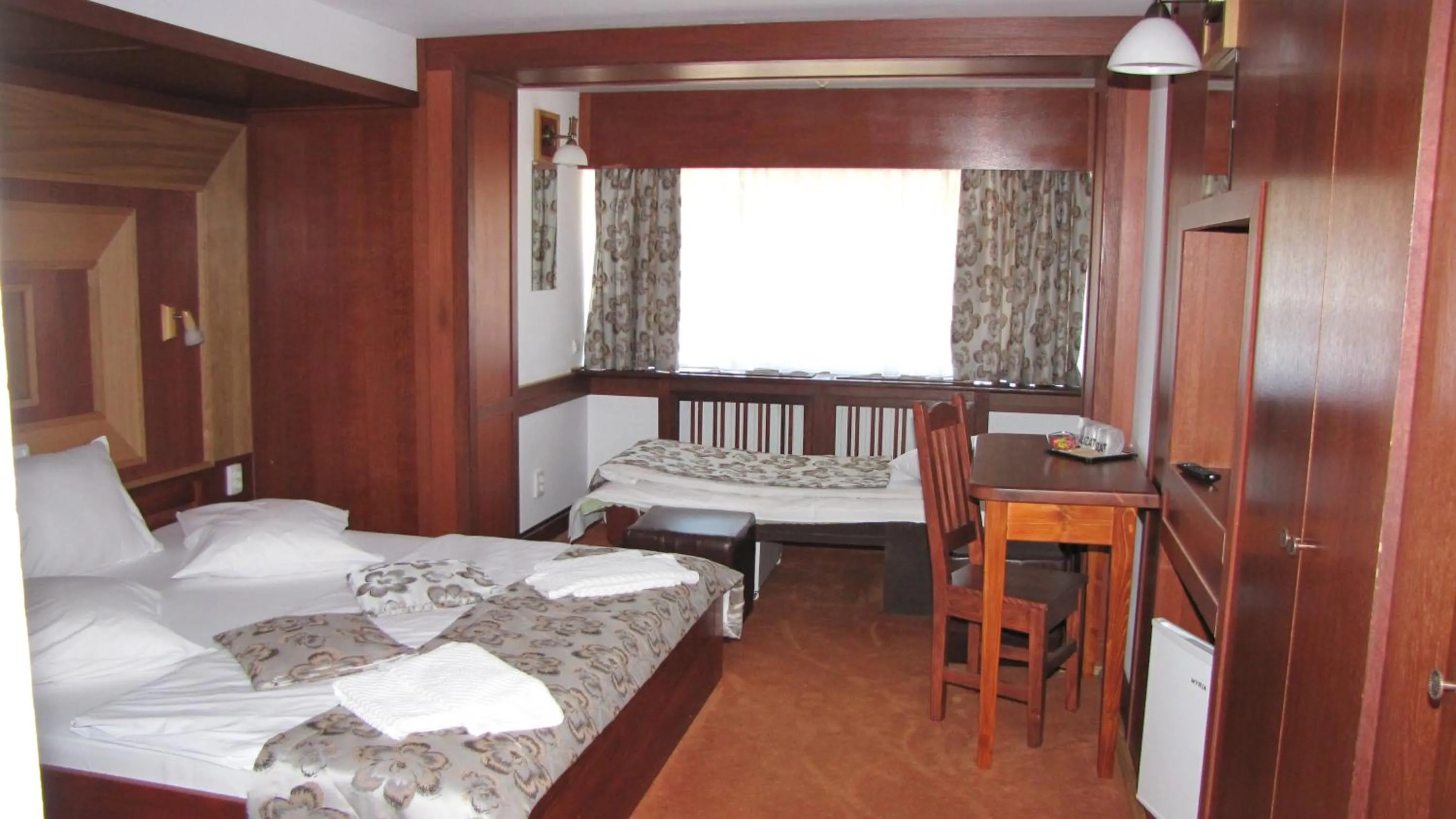 Bed in Villa Elitte Predeal
