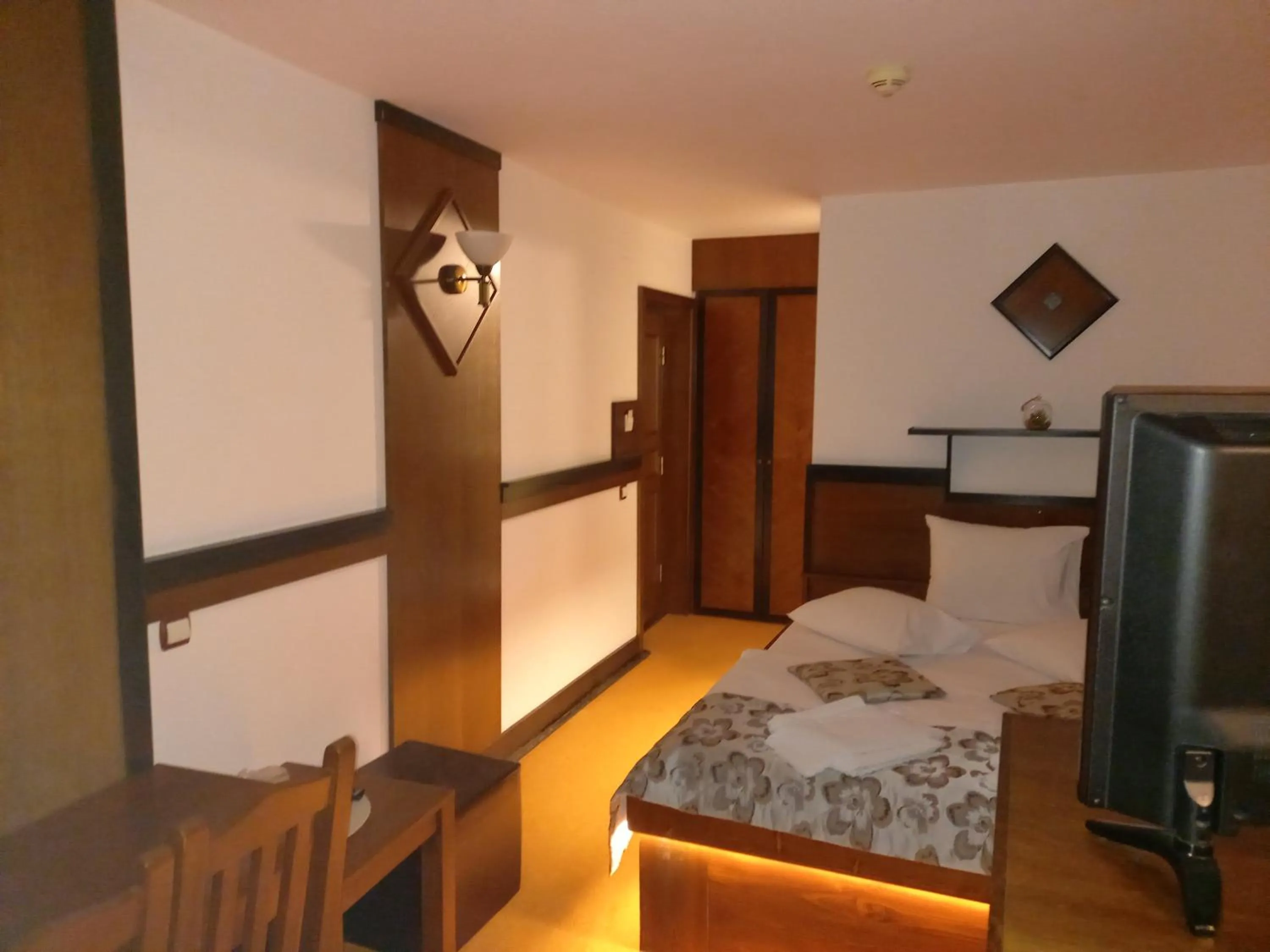 Photo of the whole room, Bed in Villa Elitte Predeal