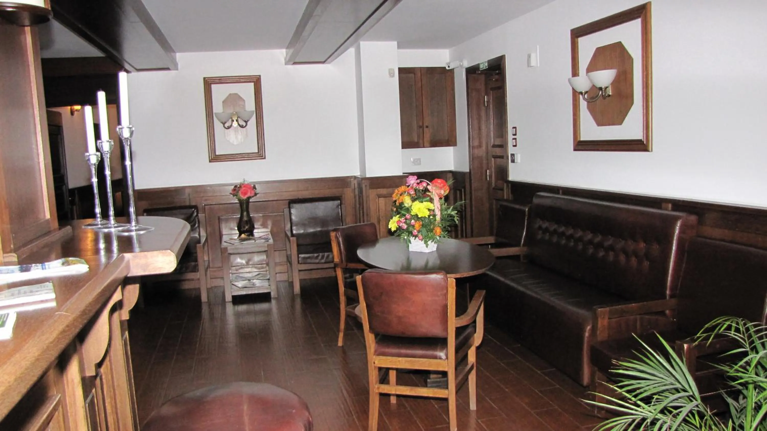 Lobby or reception in Villa Elitte Predeal