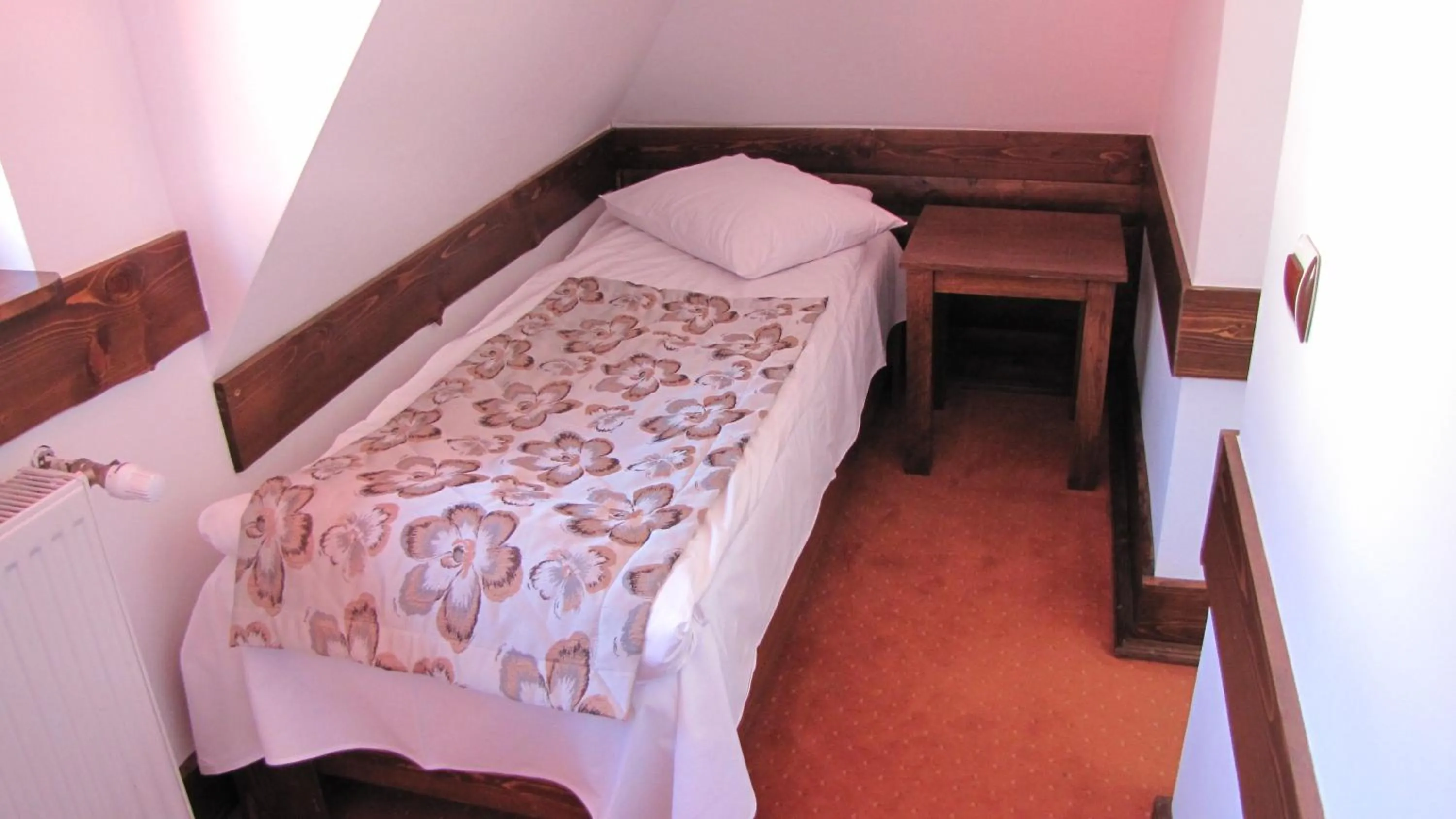 Bed in Villa Elitte Predeal