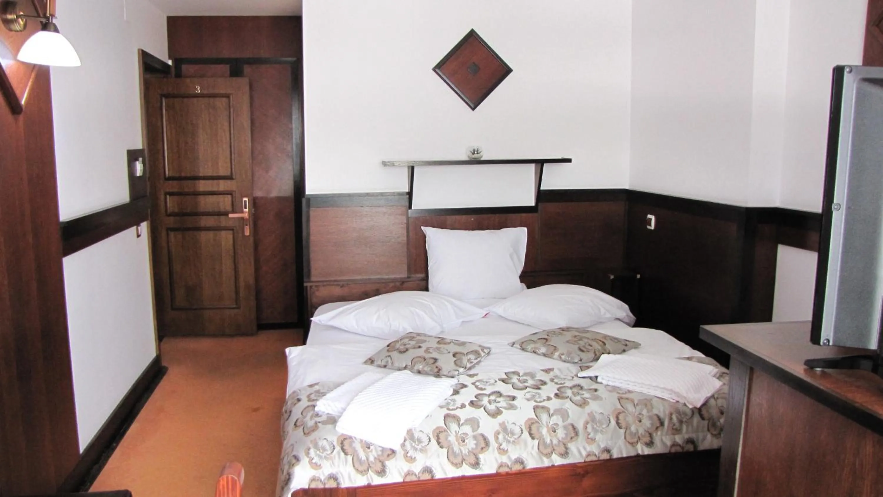 Bed in Villa Elitte Predeal