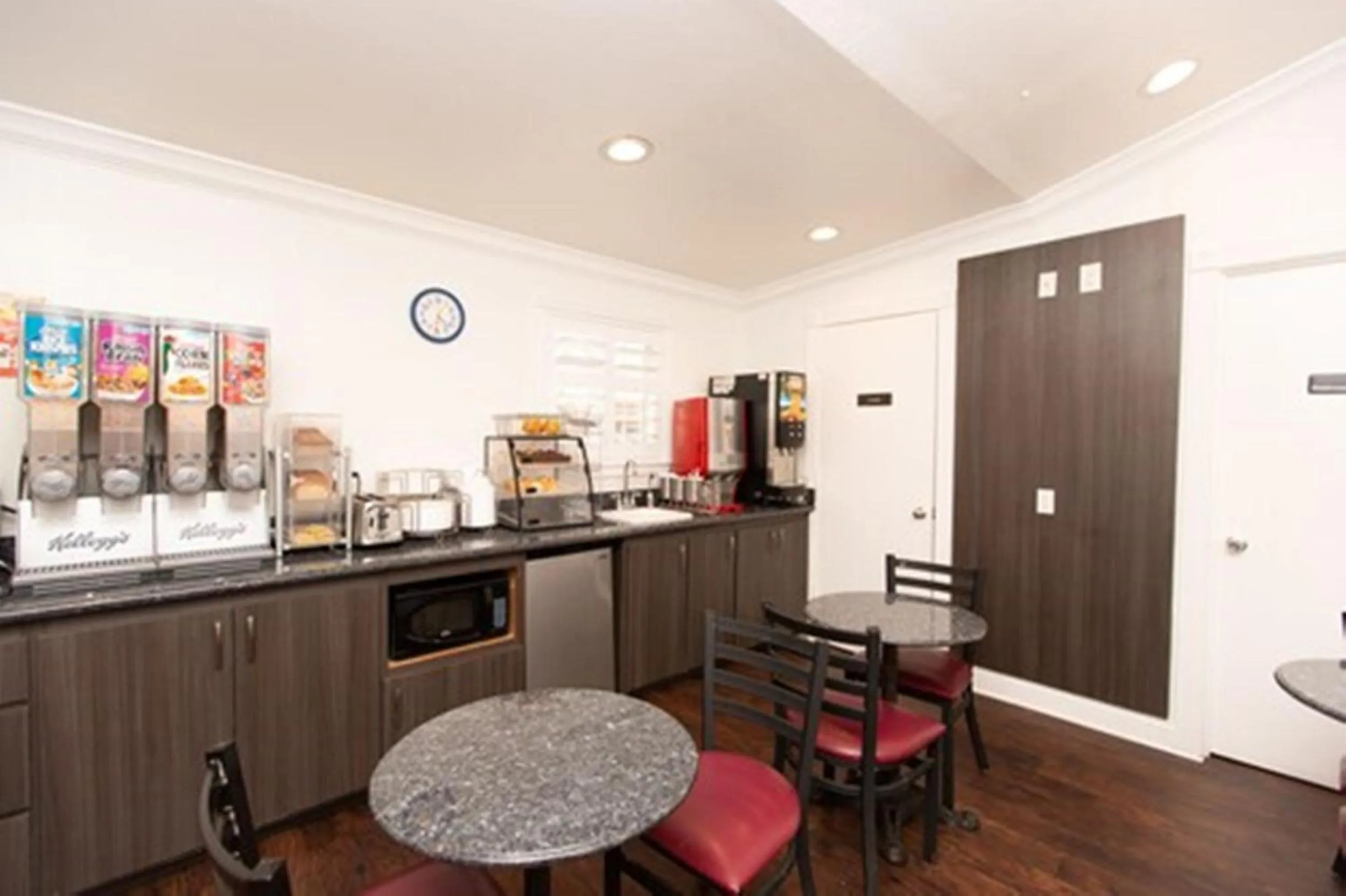Kitchen or kitchenette in SureStay Hotel by Best Western Seaside Monterey