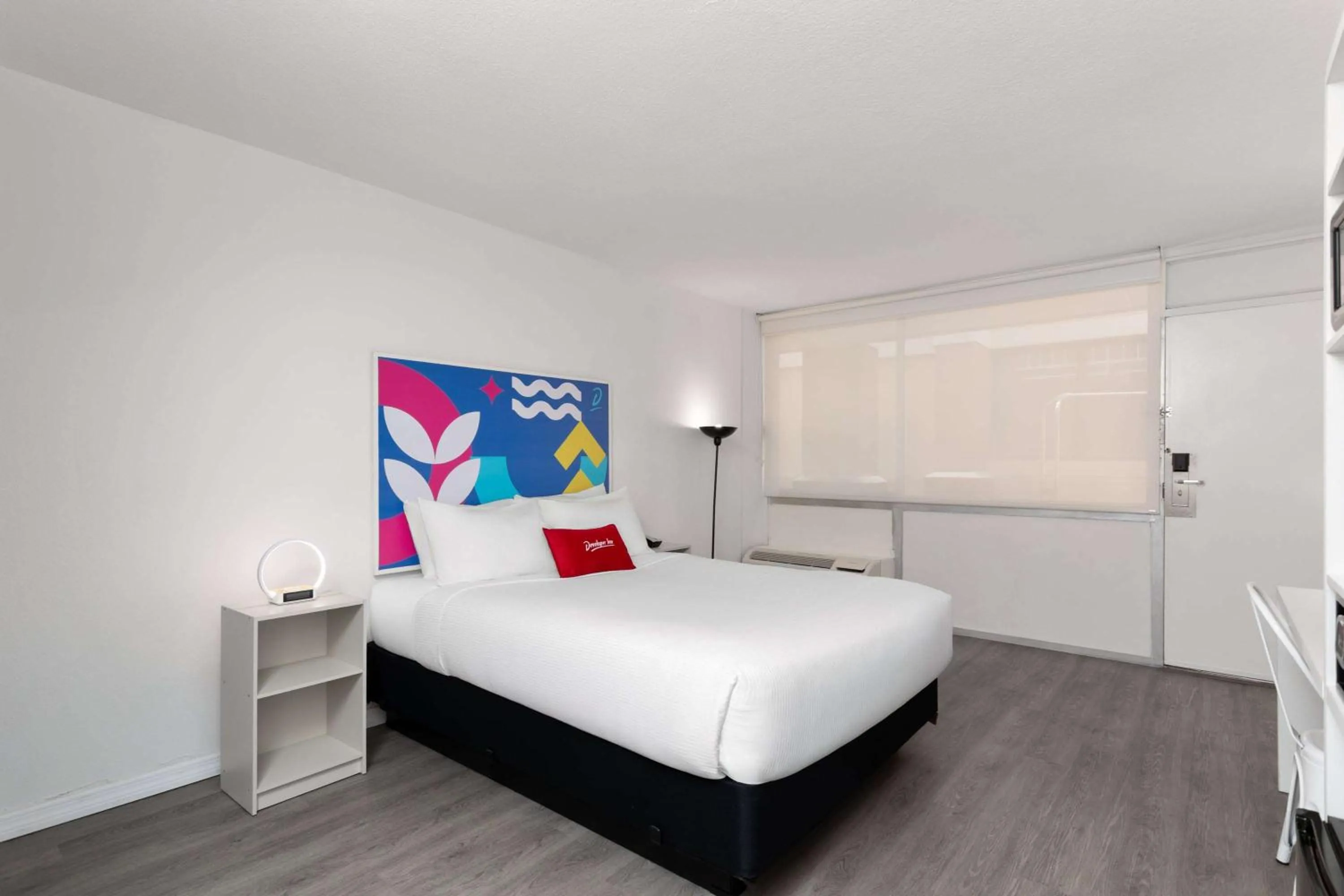 Photo of the whole room, Bed in Baymont by Wyndham Orlando North Millenia