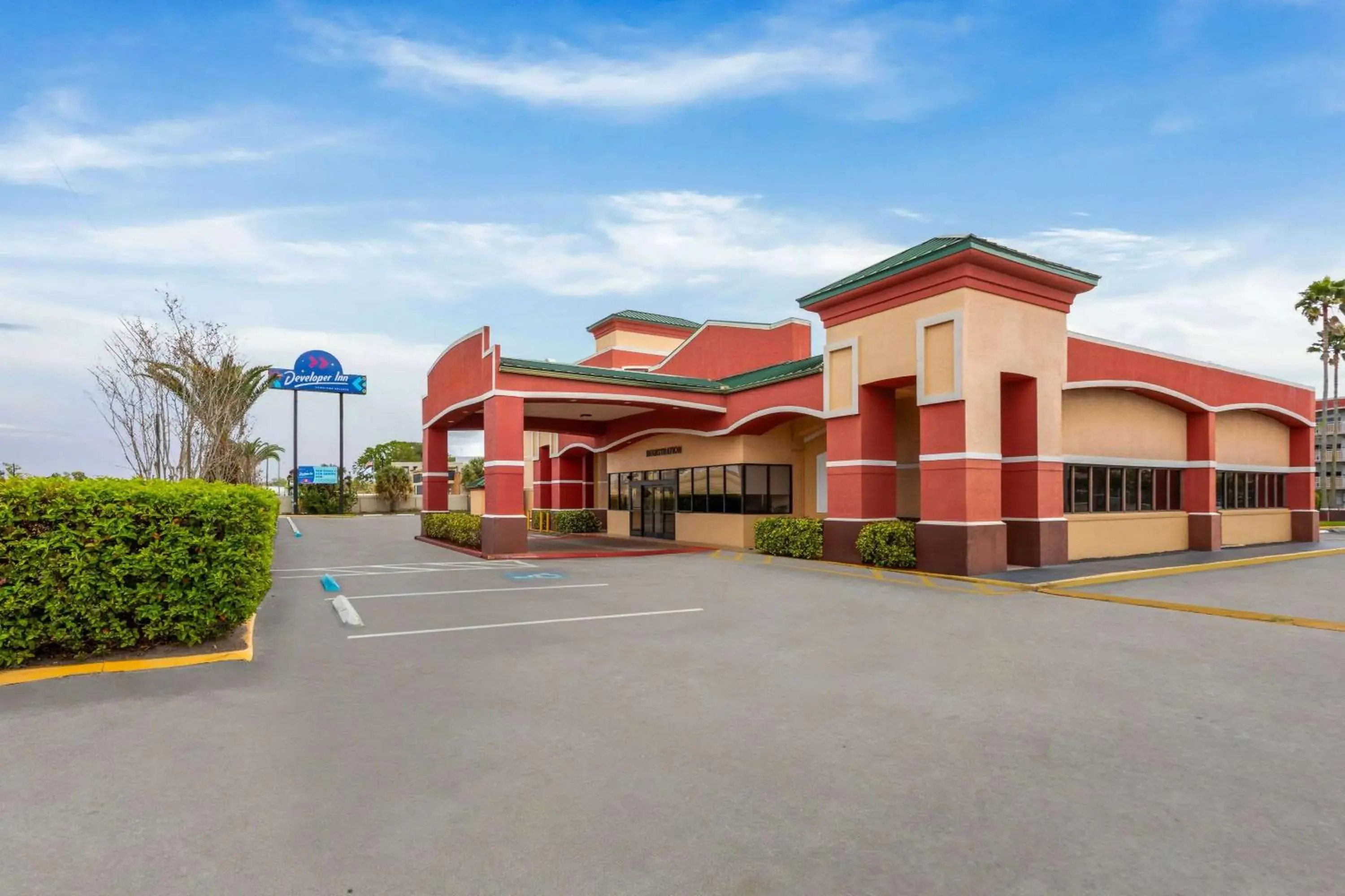 Property building in Baymont by Wyndham Orlando North Millenia Property building in Baymont by Wyndham Orlando North Millenia