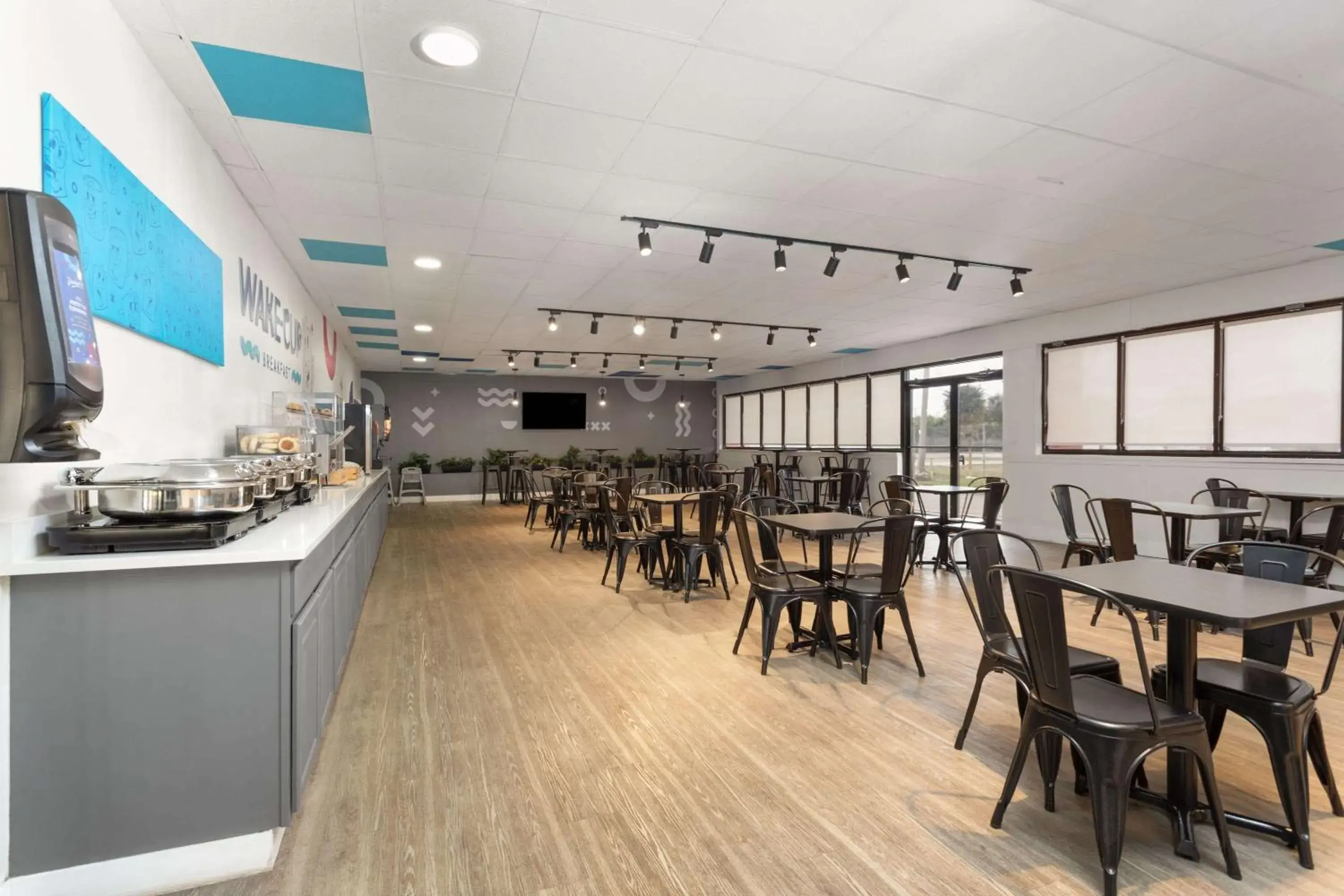 Restaurant/places to eat in Baymont by Wyndham Orlando North Millenia Restaurant/places to eat in Baymont by Wyndham Orlando North Millenia