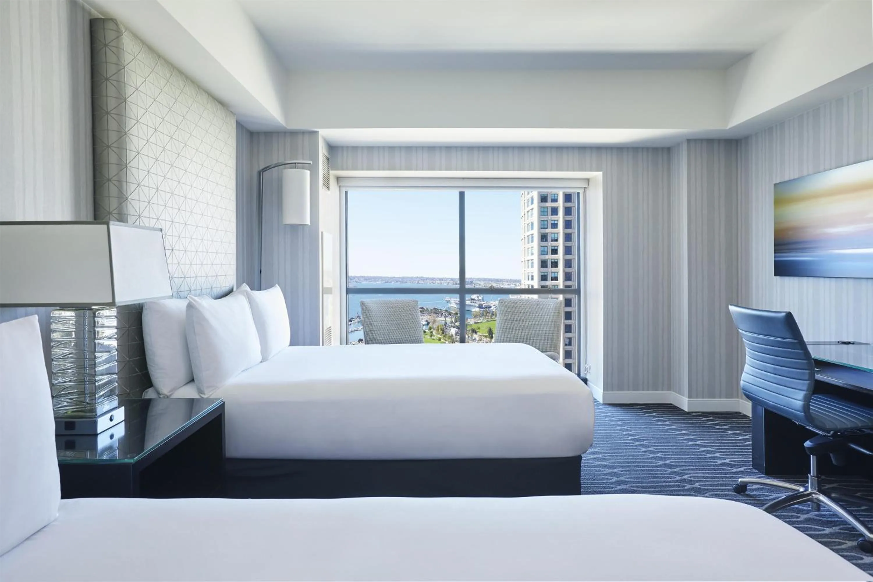 Bedroom, Bed in Manchester Grand Hyatt San Diego