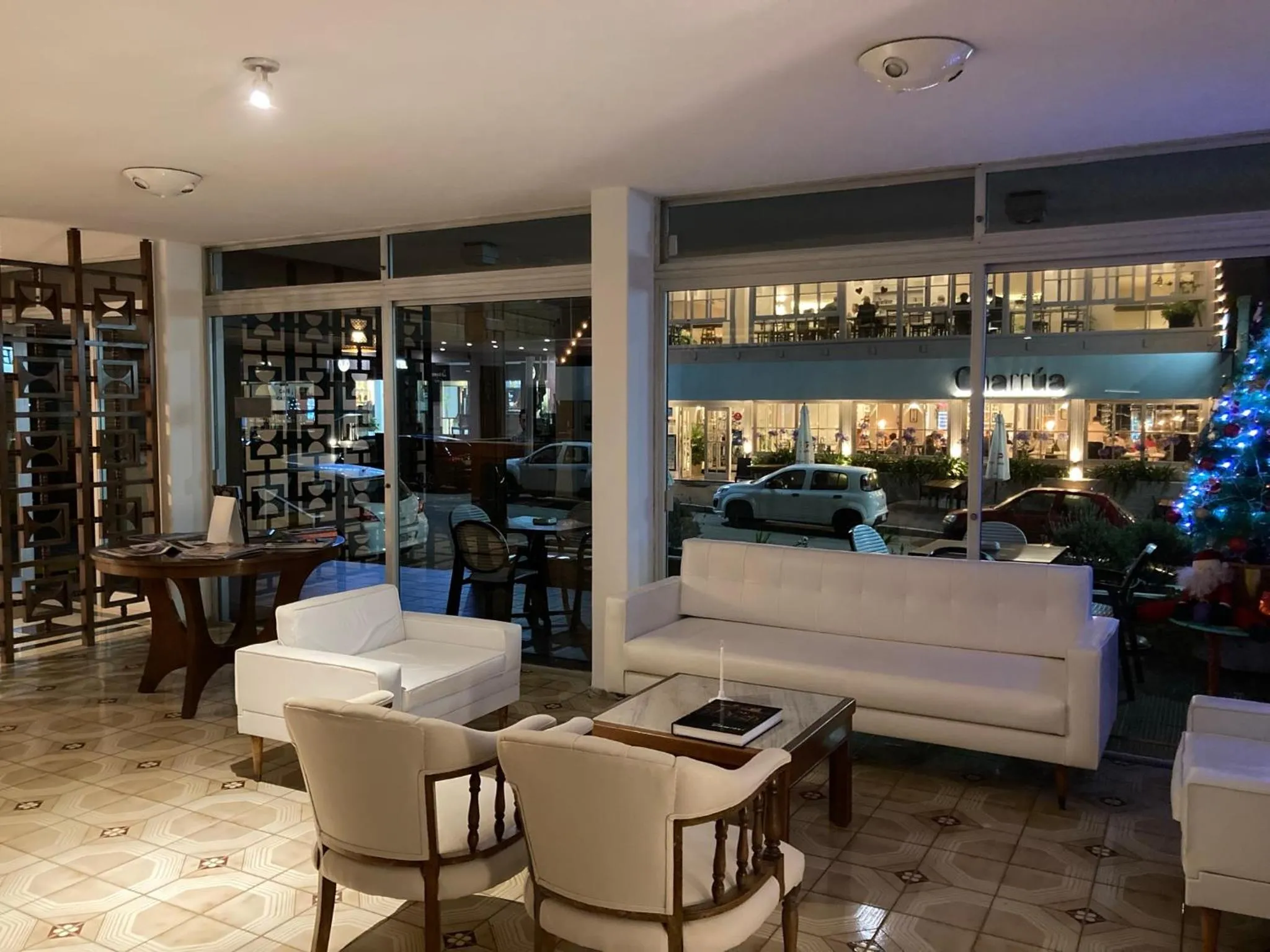 Living room in Hotel Alhambra