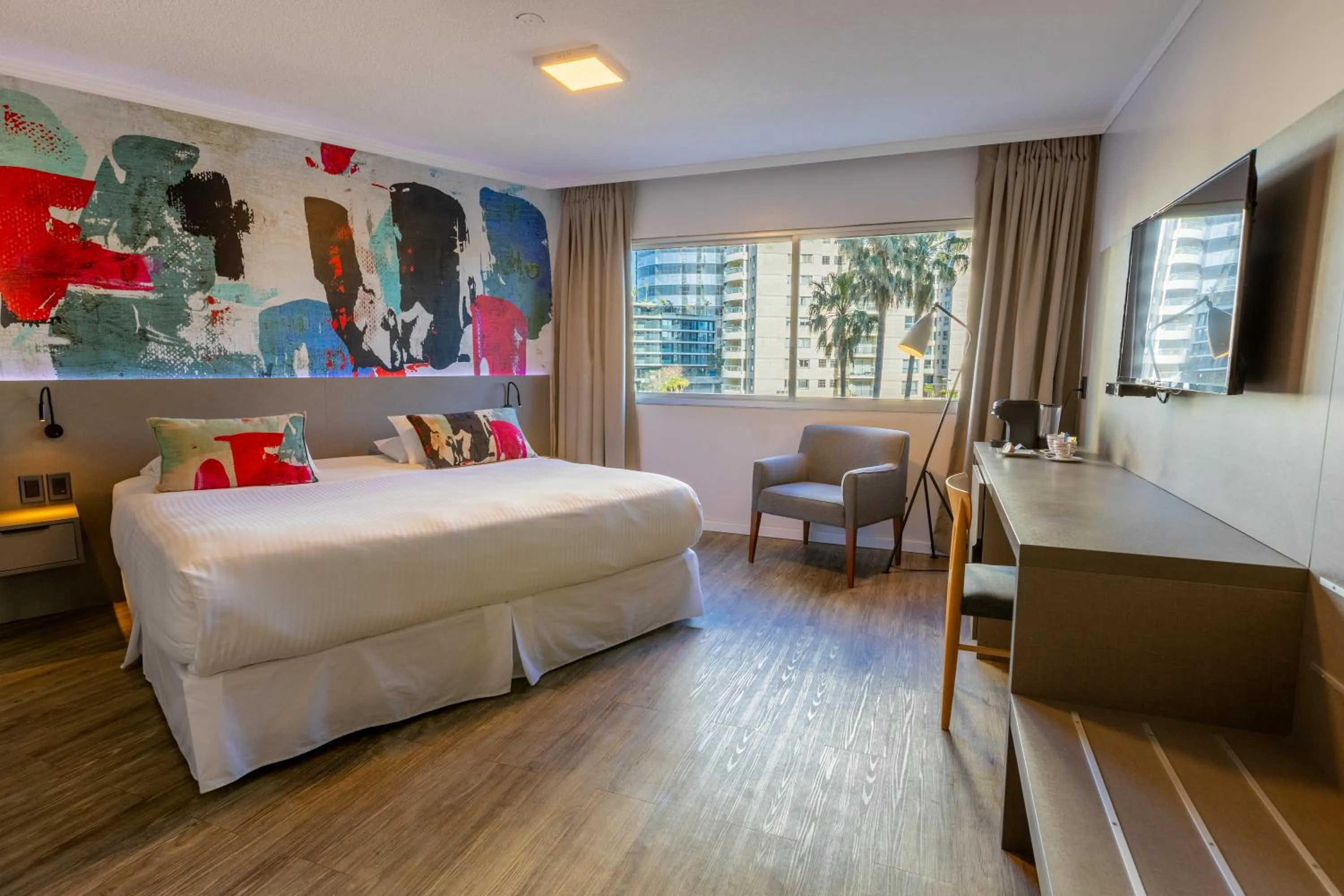 Bed in Palladium Business Hotel