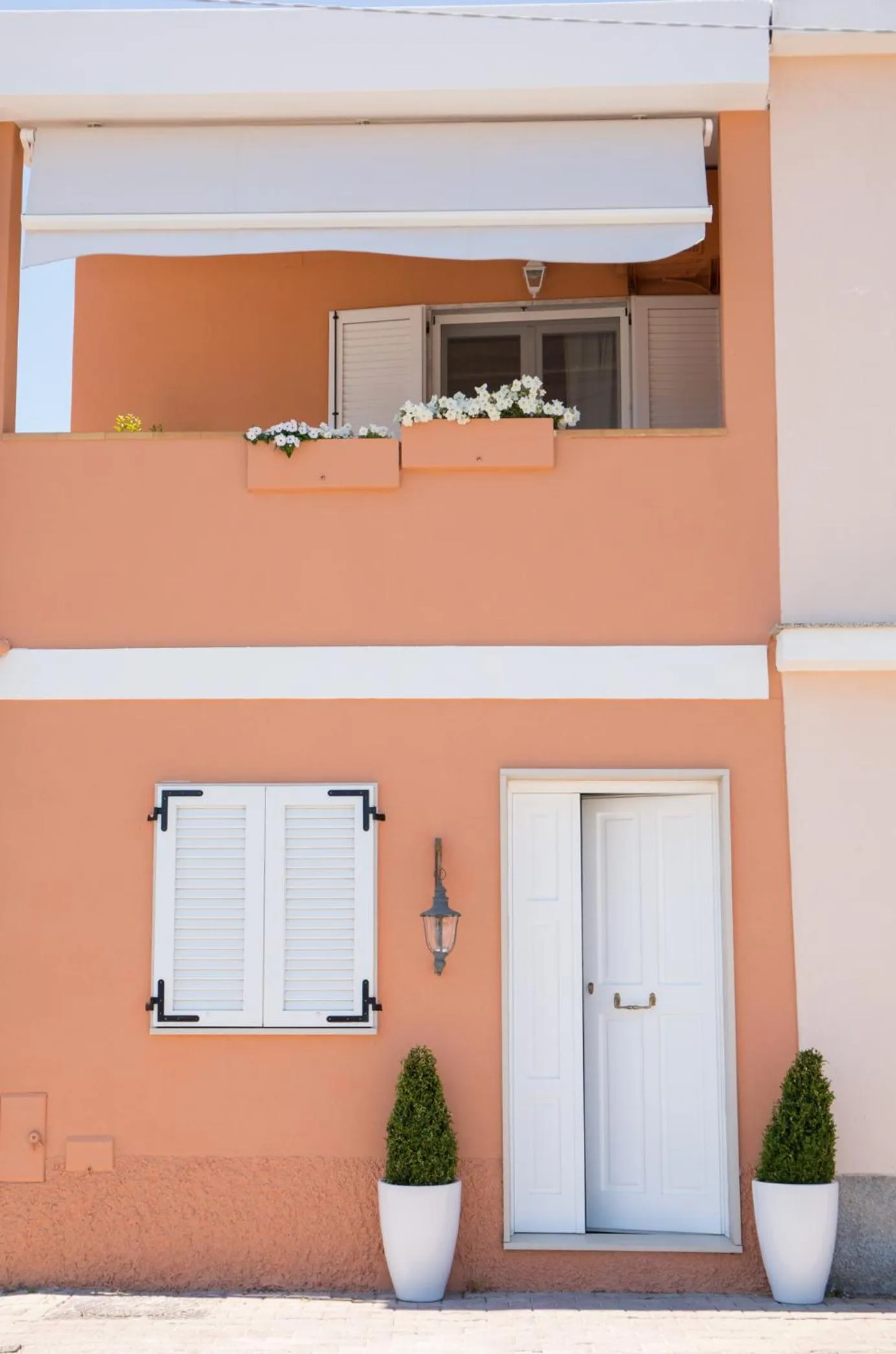 Facade/entrance in Le Saline Suites