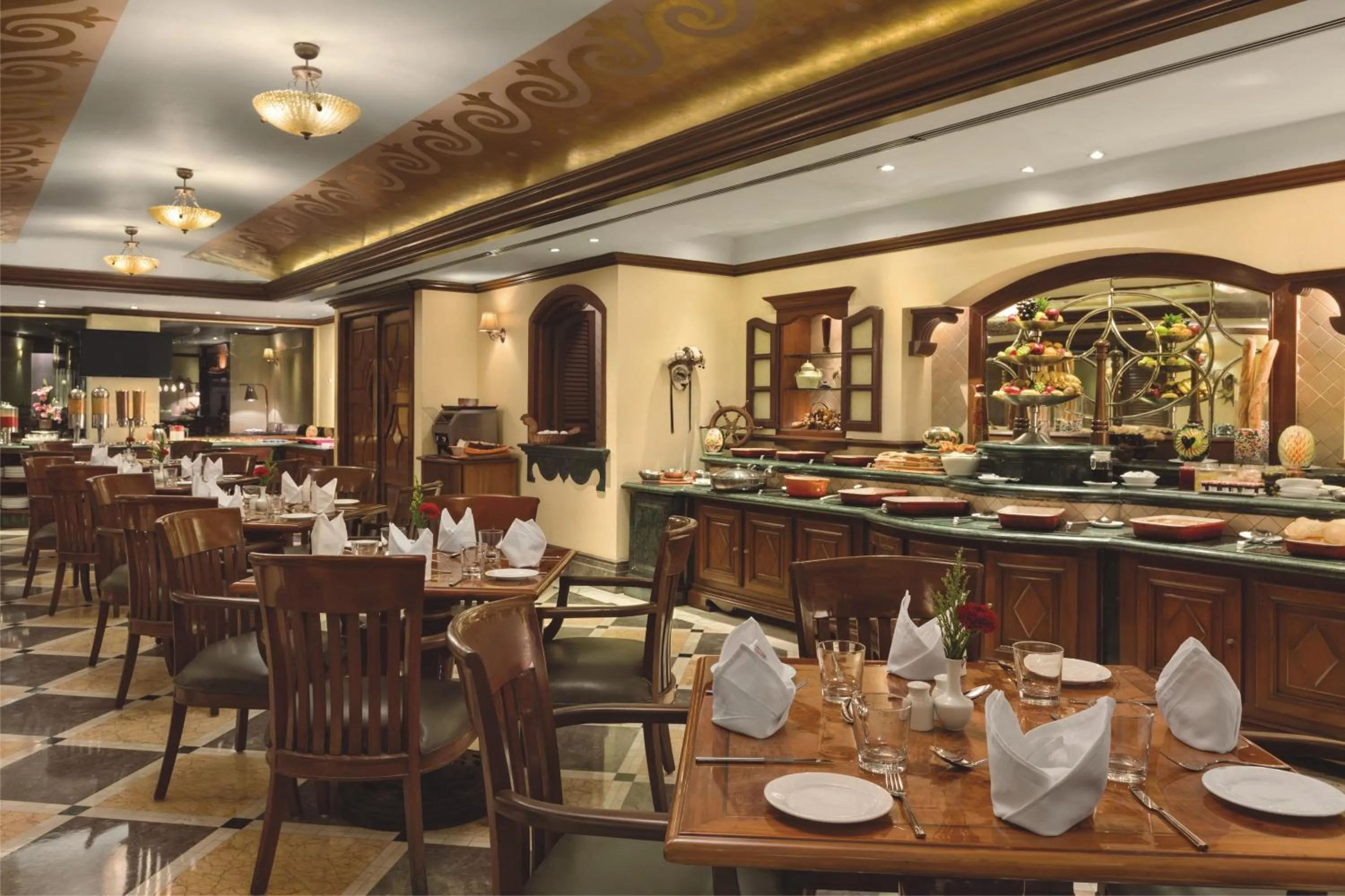 Restaurant/places to eat in Ramada Plaza By Wyndham Palm Grove