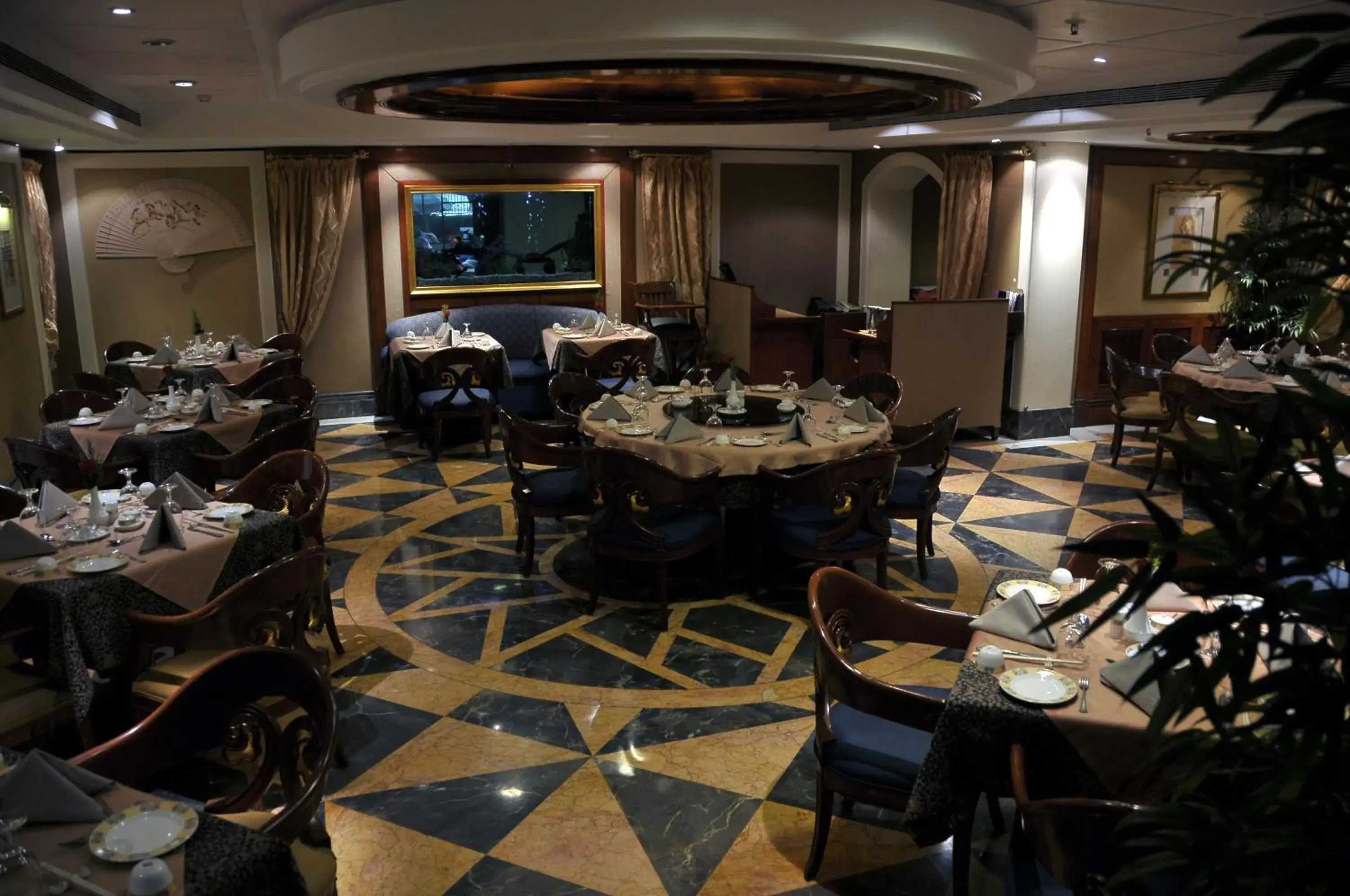 Restaurant/places to eat in Ramada Plaza By Wyndham Palm Grove Restaurant/places to eat in Ramada Plaza By Wyndham Palm Grove